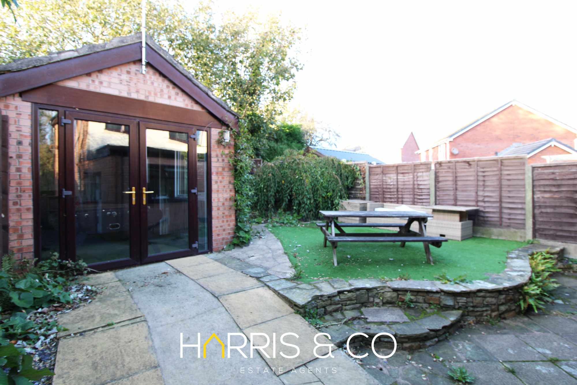 Poolfoot Villas in Heys Street FY5 4JS - Property image 22 - VivreStays