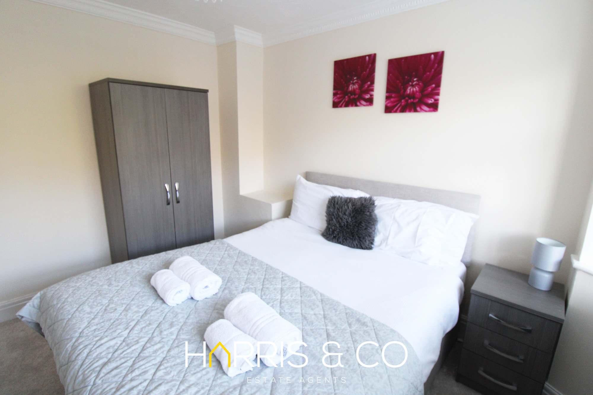 Poolfoot Villas in Heys Street FY5 4JS - Property image 23 - VivreStays