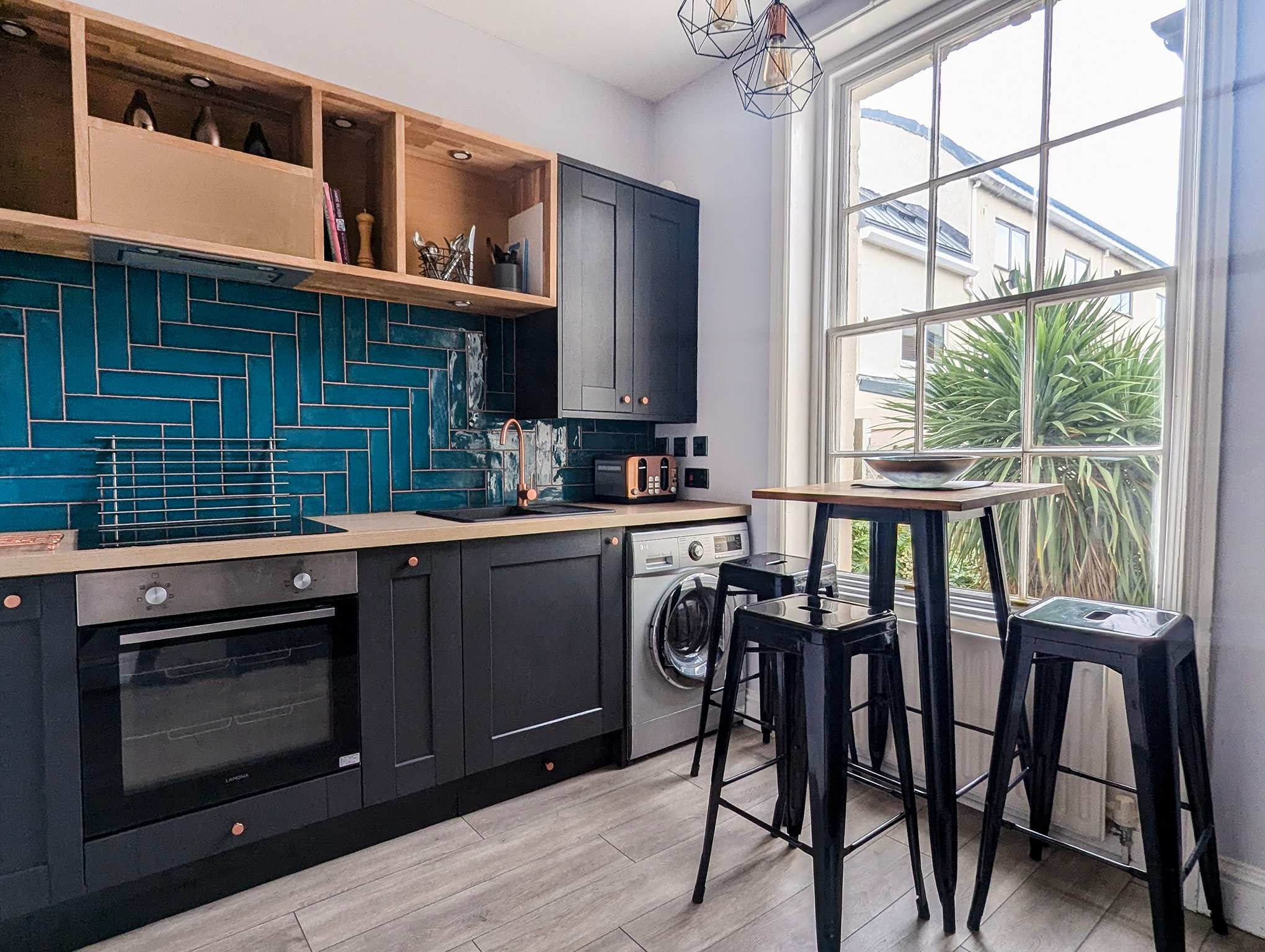 The Apartment at Waterloo Sea View by Brighton Holiday Lets - Brighton Holiday Home - Image 4