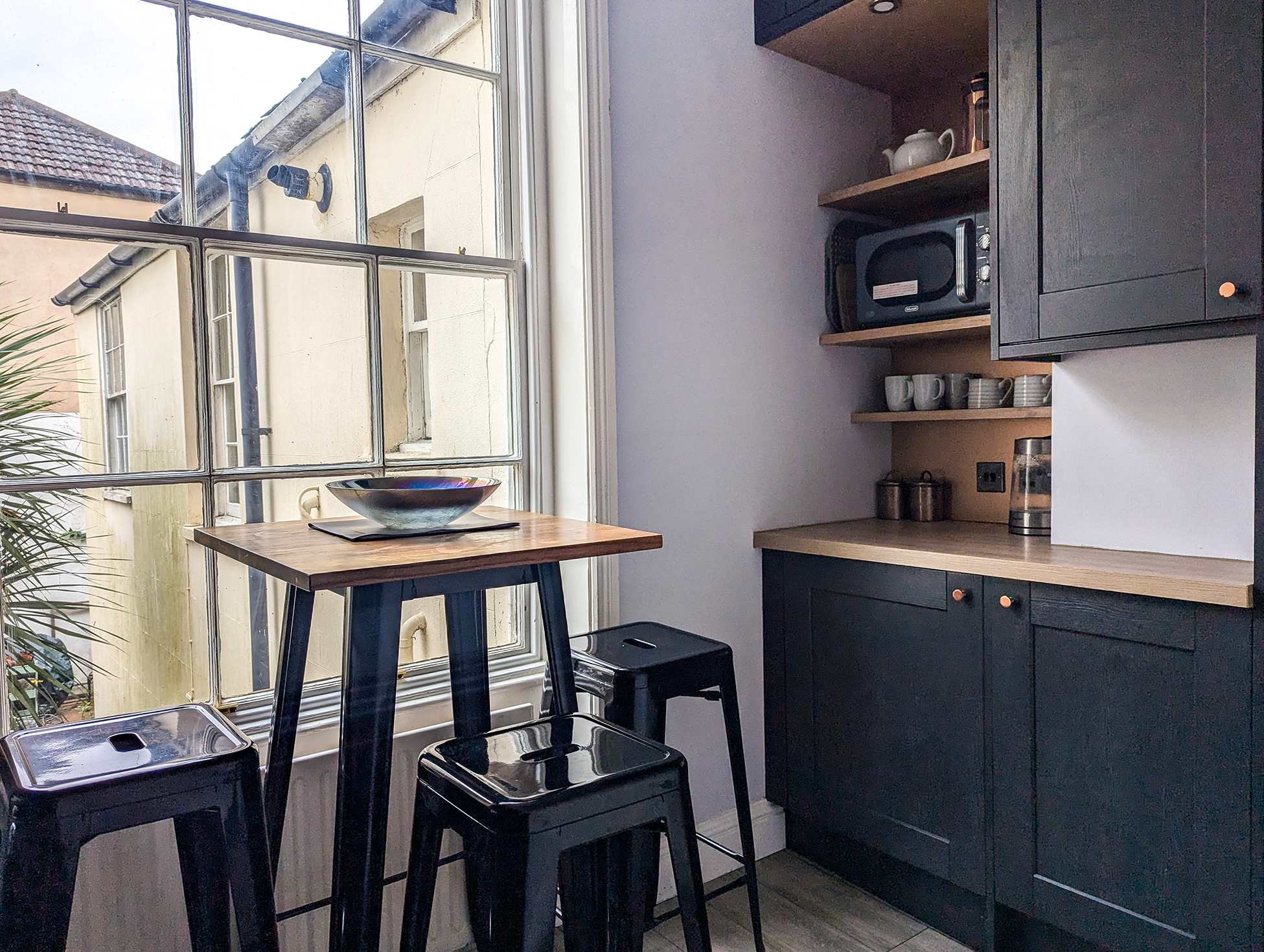 The Apartment at Waterloo Sea View by Brighton Holiday Lets - Brighton Holiday Home - Image 11