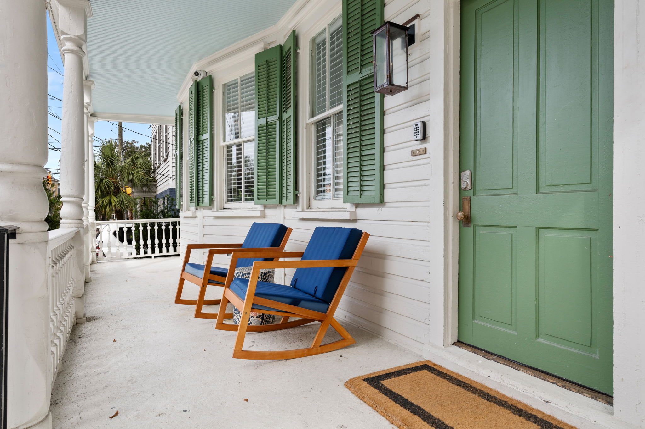 The Gardenia House | Unit A | Sleeps 7