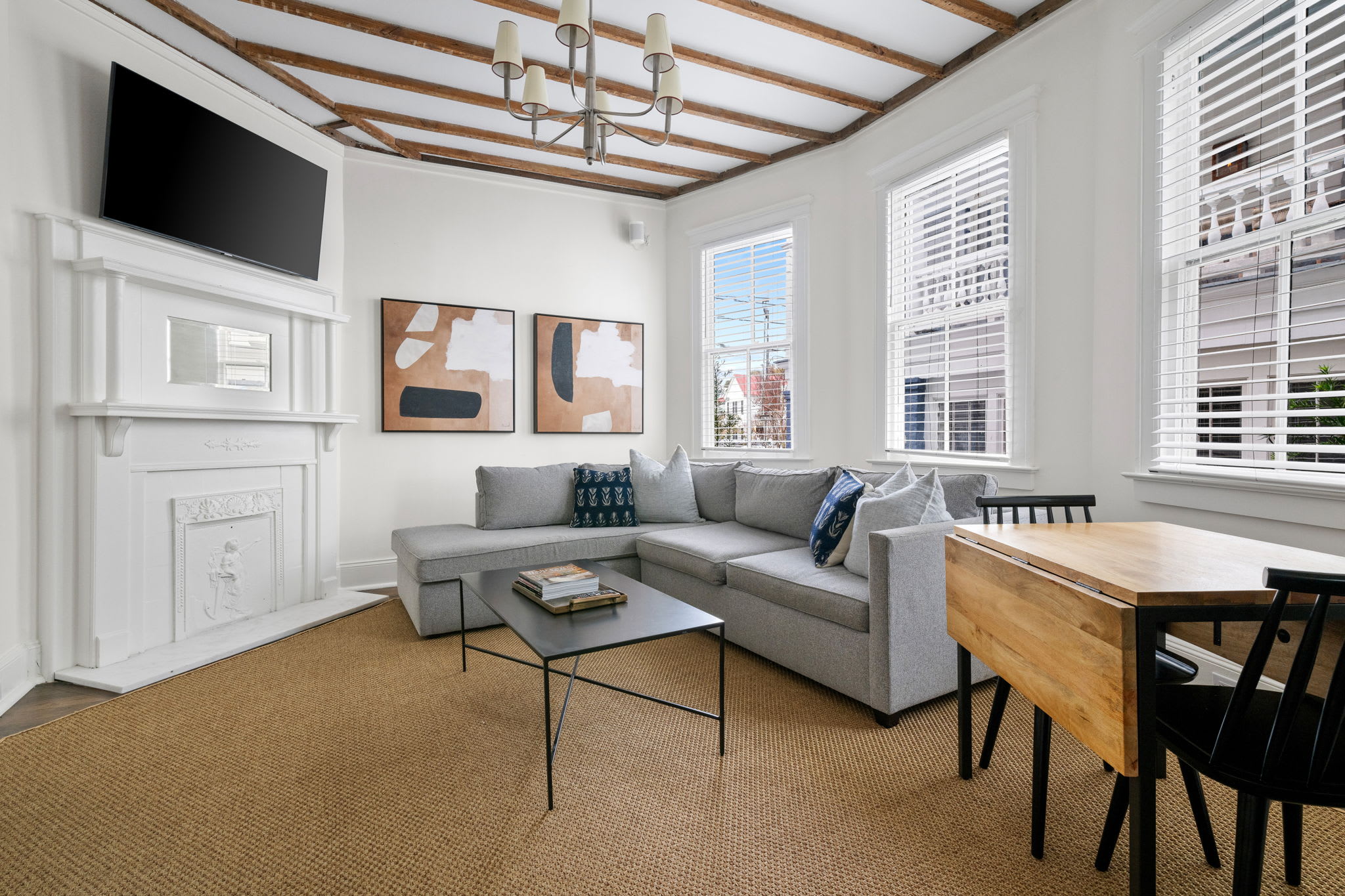 The Gardenia House | Unit A | Sleeps 7
