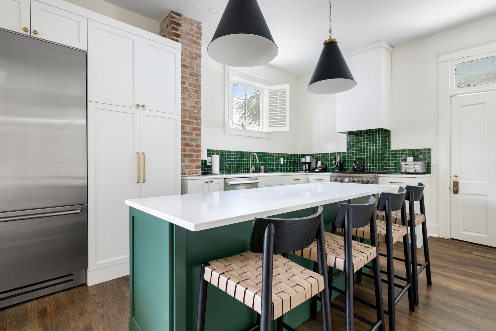 The Gardenia House | Unit A | Sleeps 7