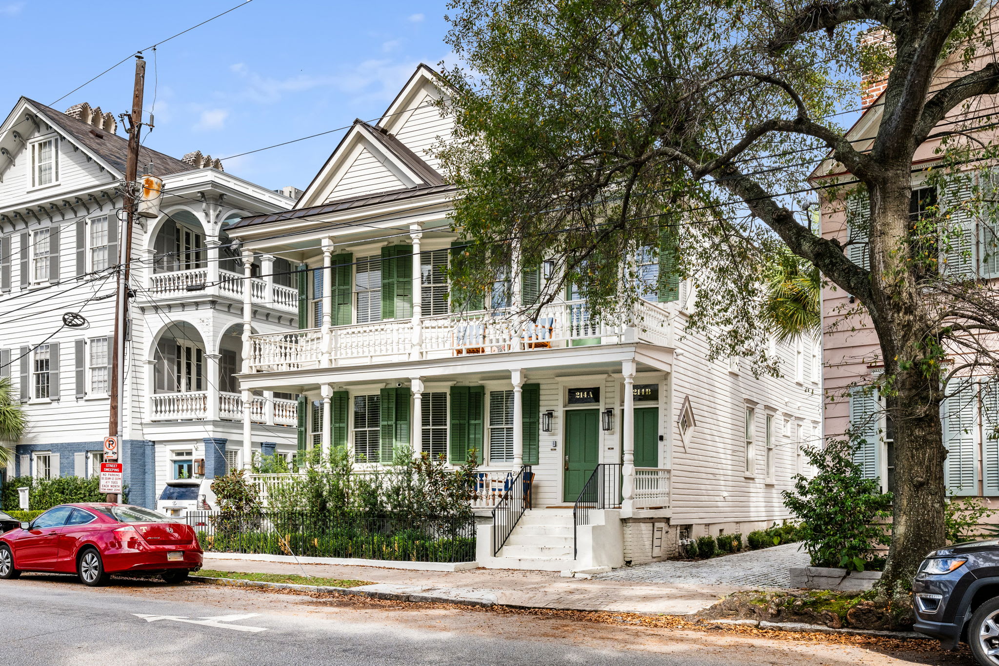 The Gardenia House | Unit A | Sleeps 7