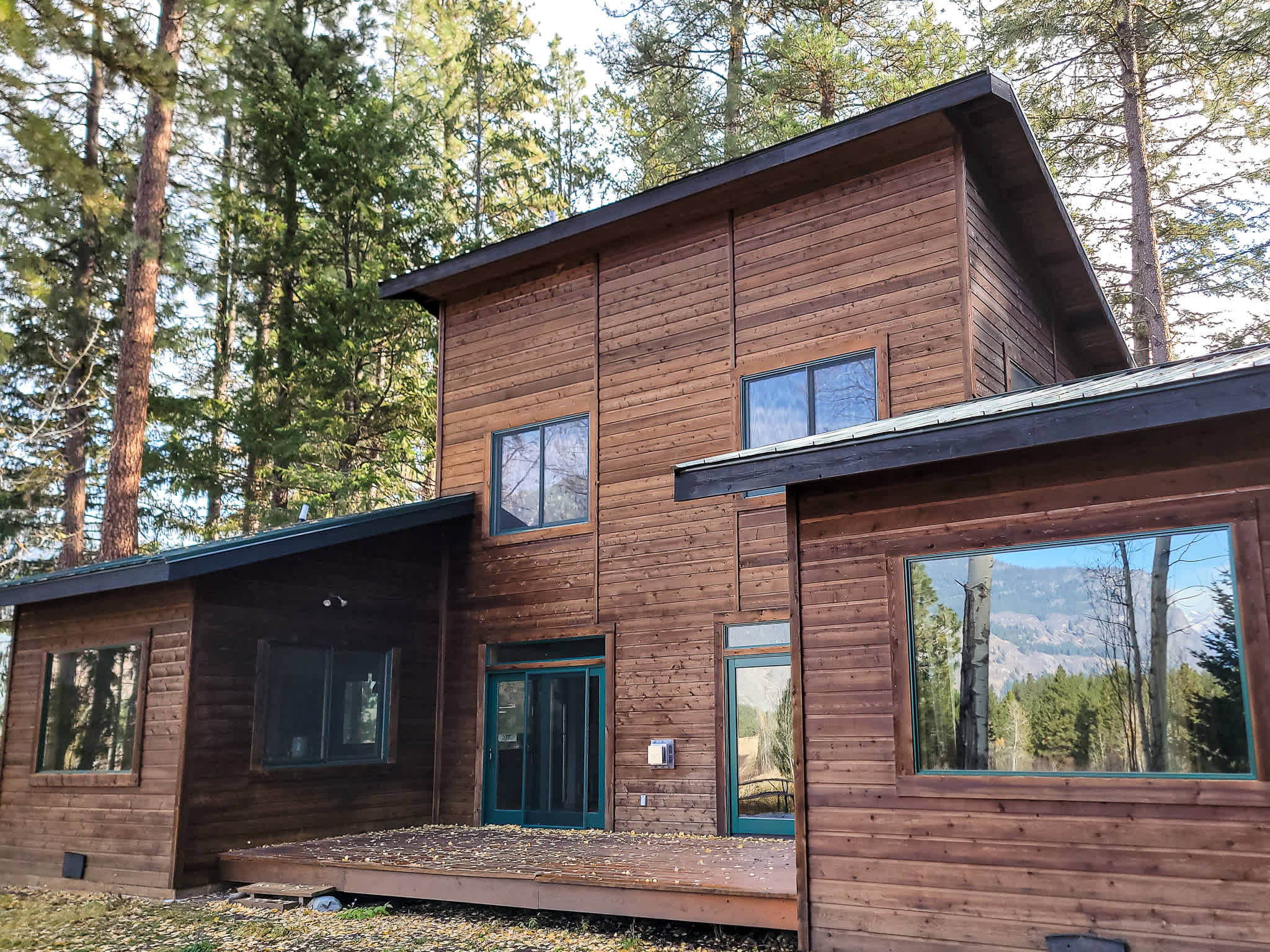Grey Moose: Mountain Views & Nearby Trails — Winthrop, WA — vacation rental