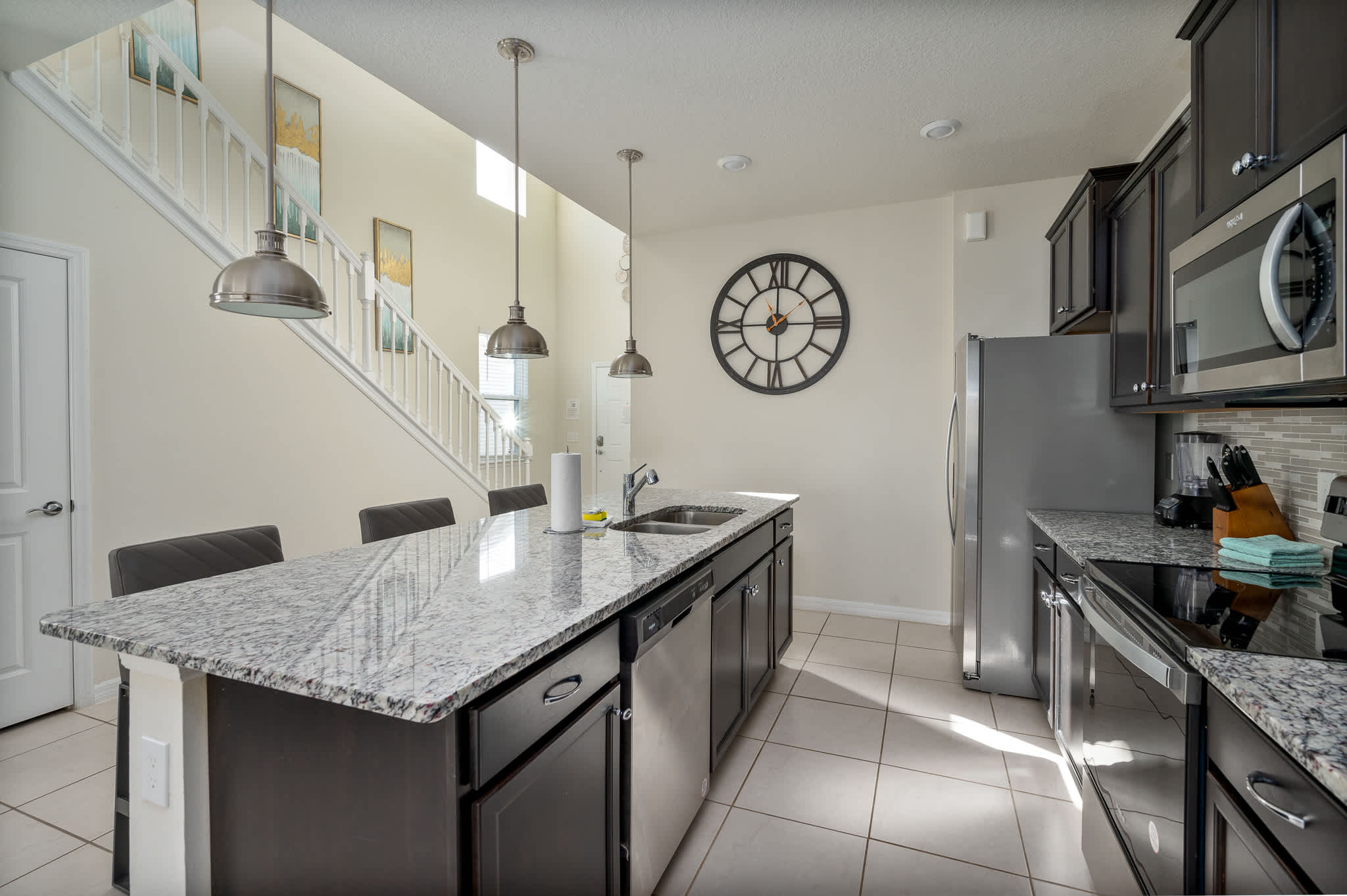 Heated Pool, Lazy River, FREE Waterpark