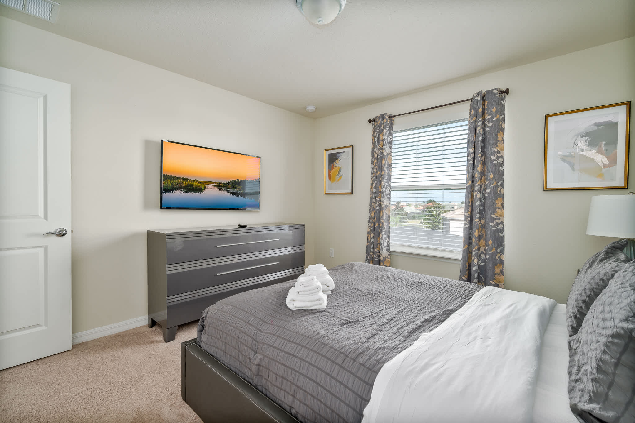 Heated Pool, Lazy River, FREE Waterpark