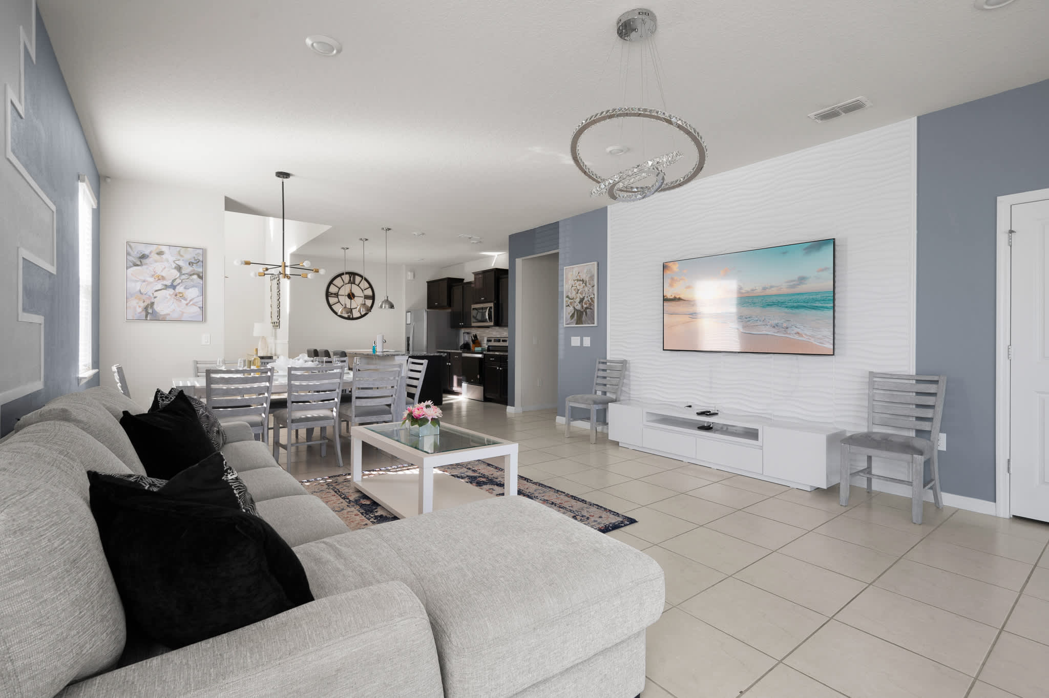 Heated Pool, Lazy River, FREE Waterpark