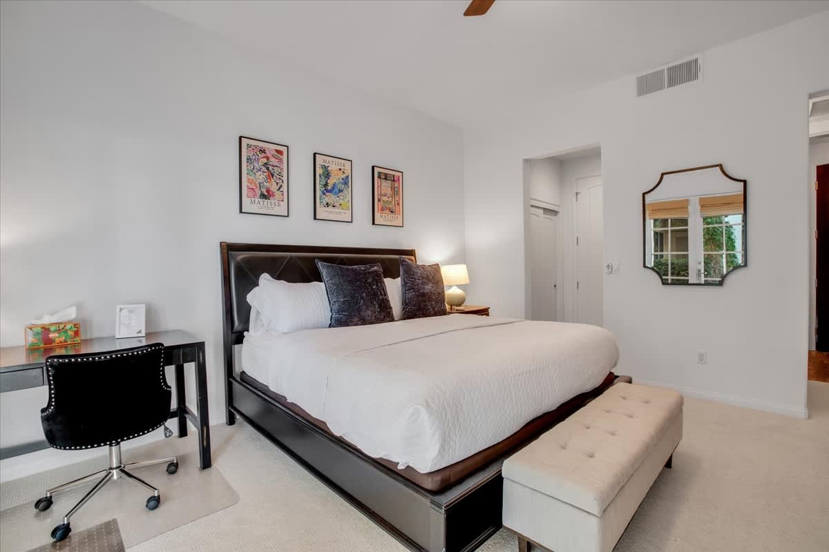 Lux Ground Floor Studio in heart of La Quinta #B
