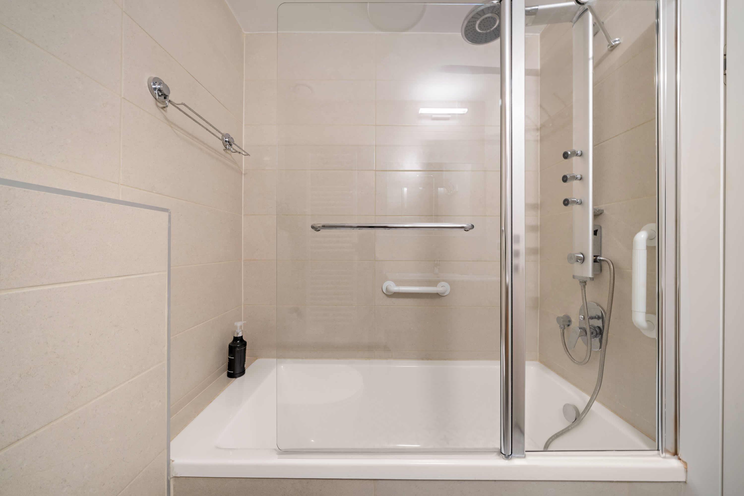 Panoramic Views 1 Bedroom, Savyon View Tower Unit SW68 – Jerusalem City Center photo 22