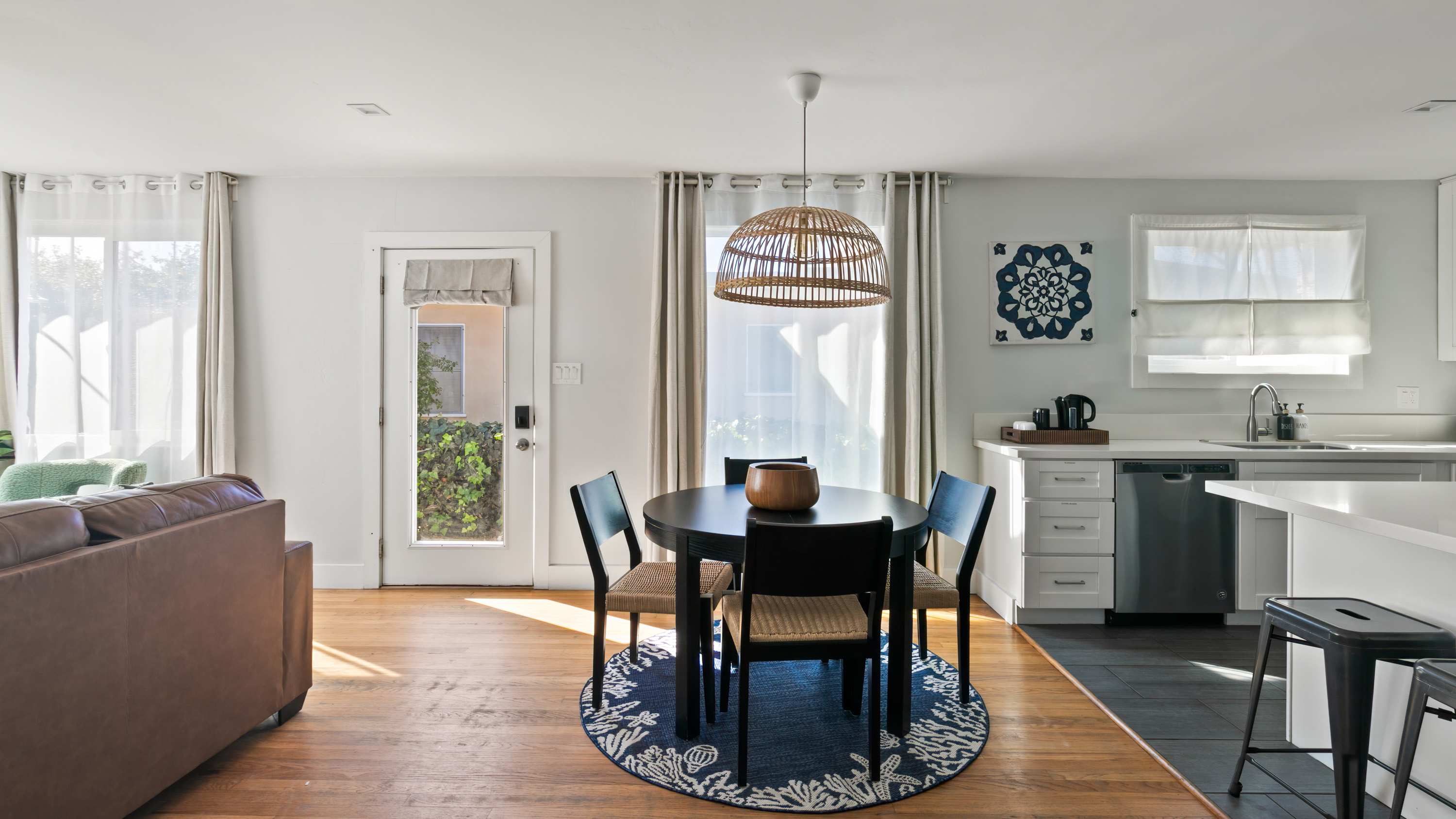 Beach Abode Walk to the Ocean — San Diego, CA — vacation rental