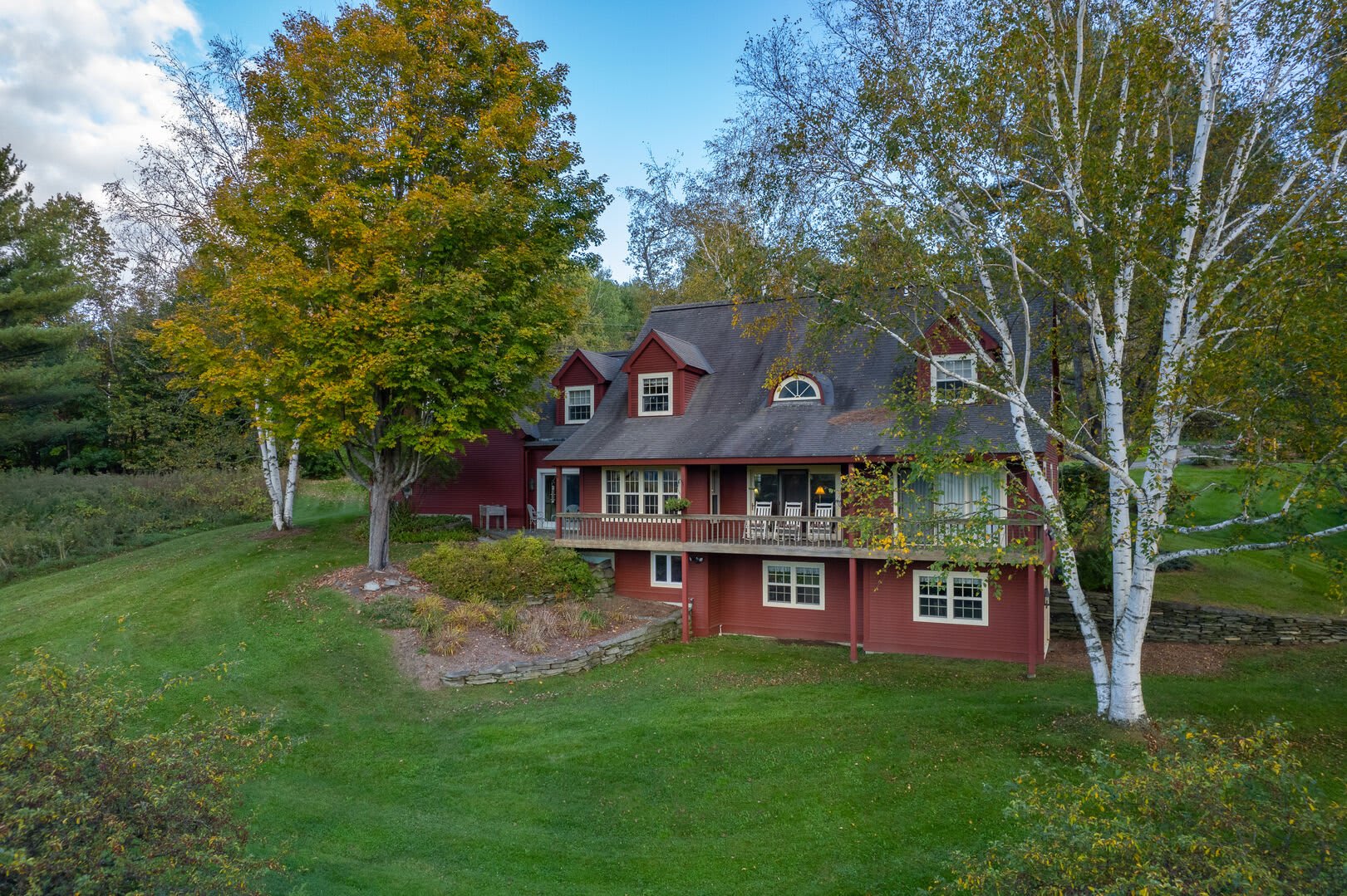 Game Room/Bar, Sleeps 14 | Mountain View Estate