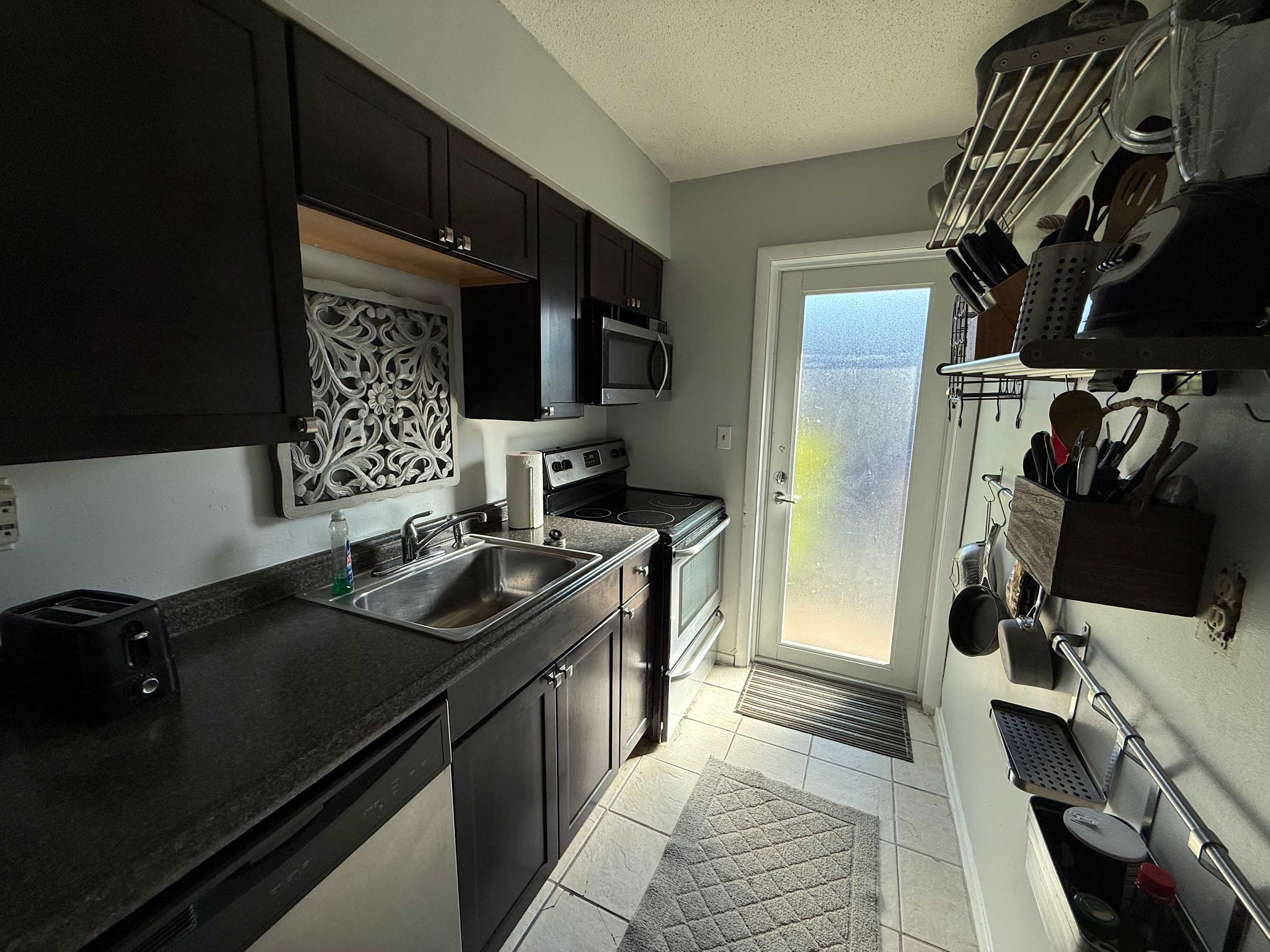 Beautiful Pool Suite (#2)