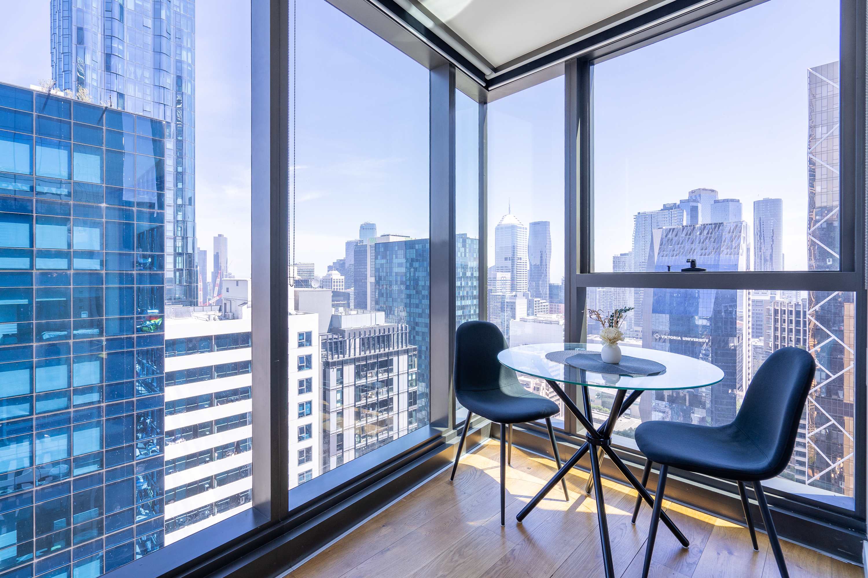 lvl36 High-rise 1BR condo CBD Panoramic City View - Foto 1