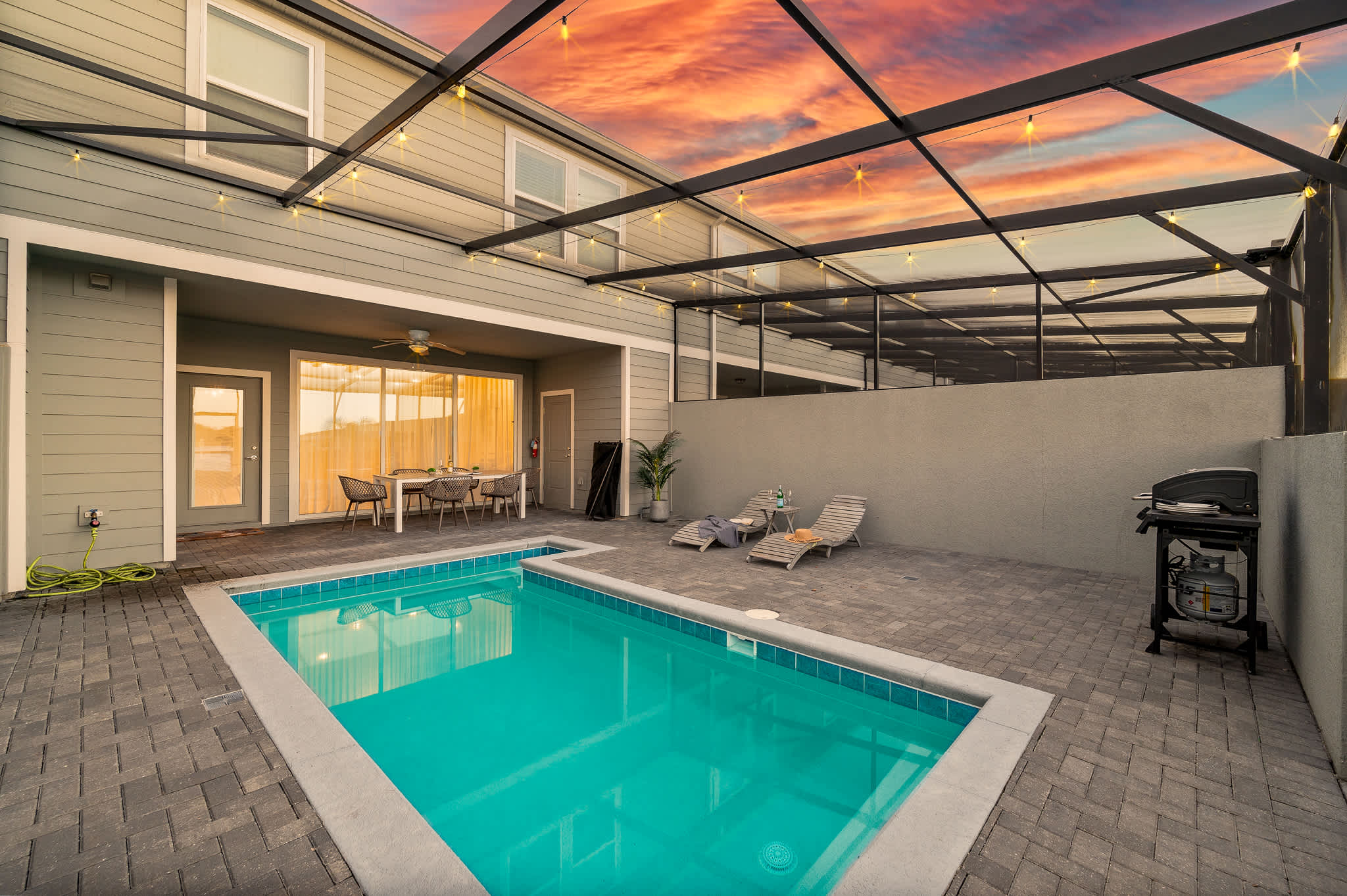 Lazy River, Heated Pool, Themed BR & Grill!