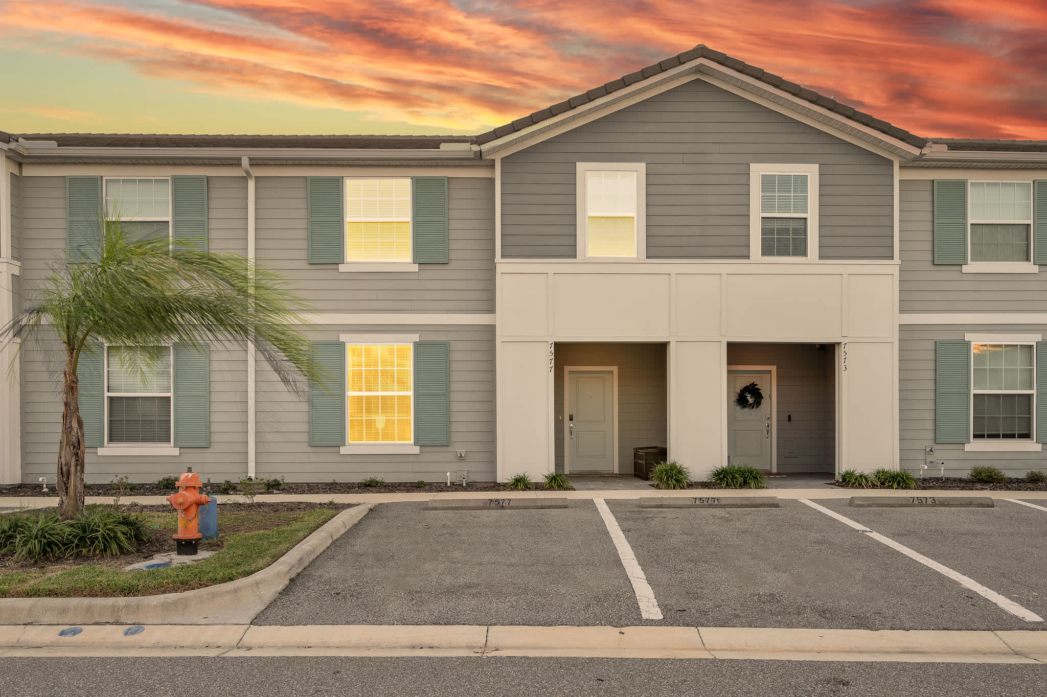 Lazy River, Heated Pool, Themed BR & Grill!