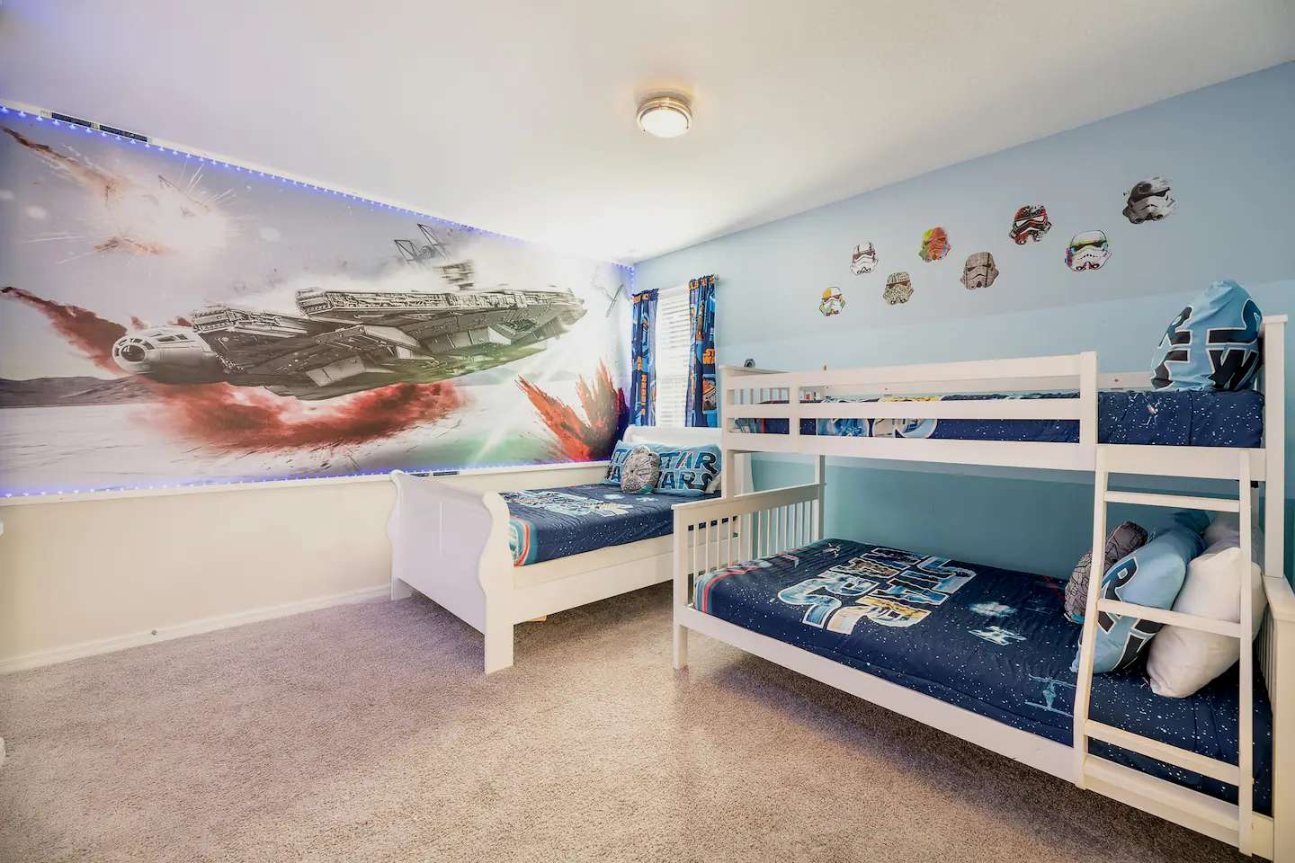 Spacious retreat w/ pool & hot tub