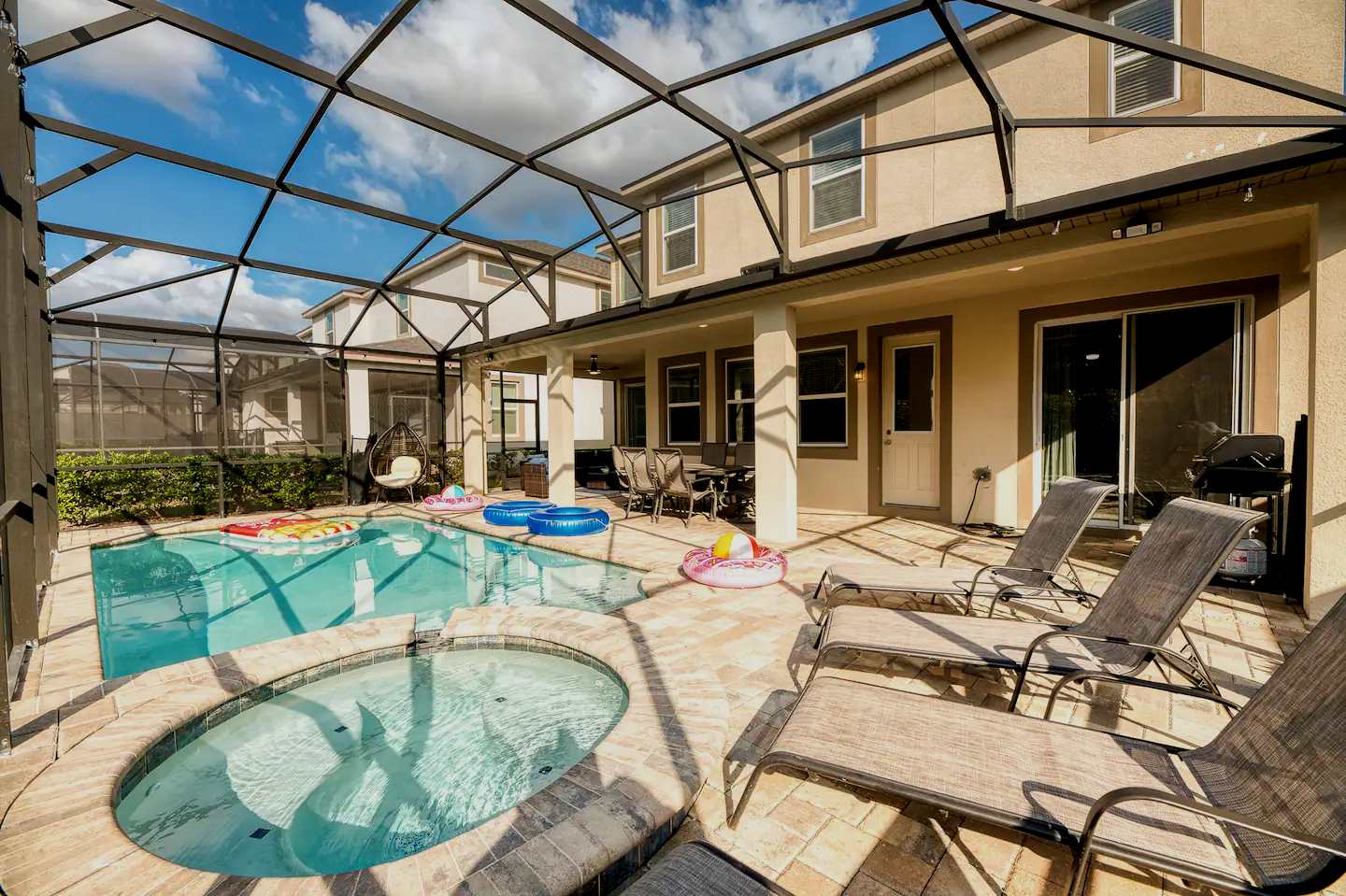 Spacious retreat w/ pool & hot tub