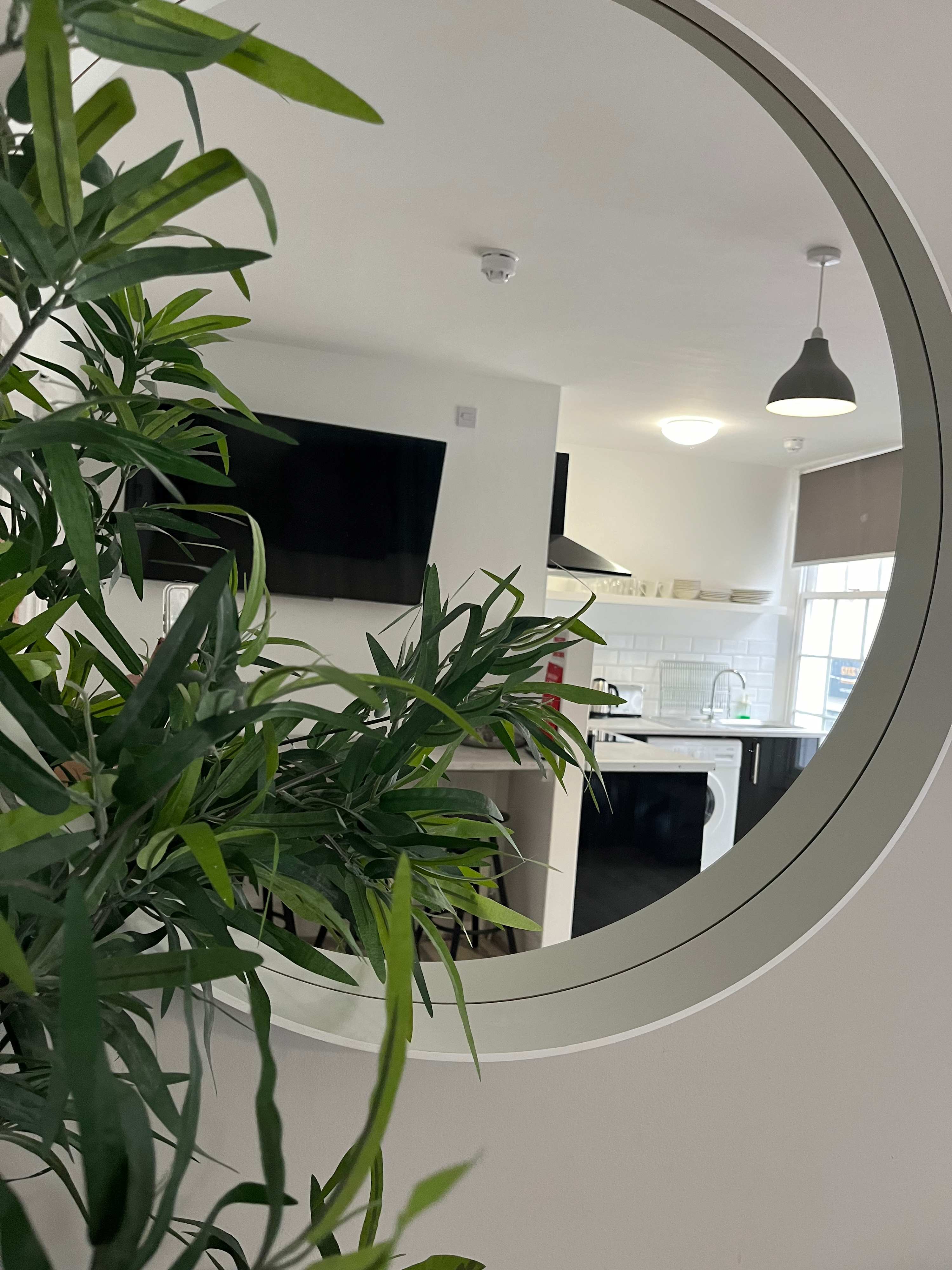 Jude's Place 03