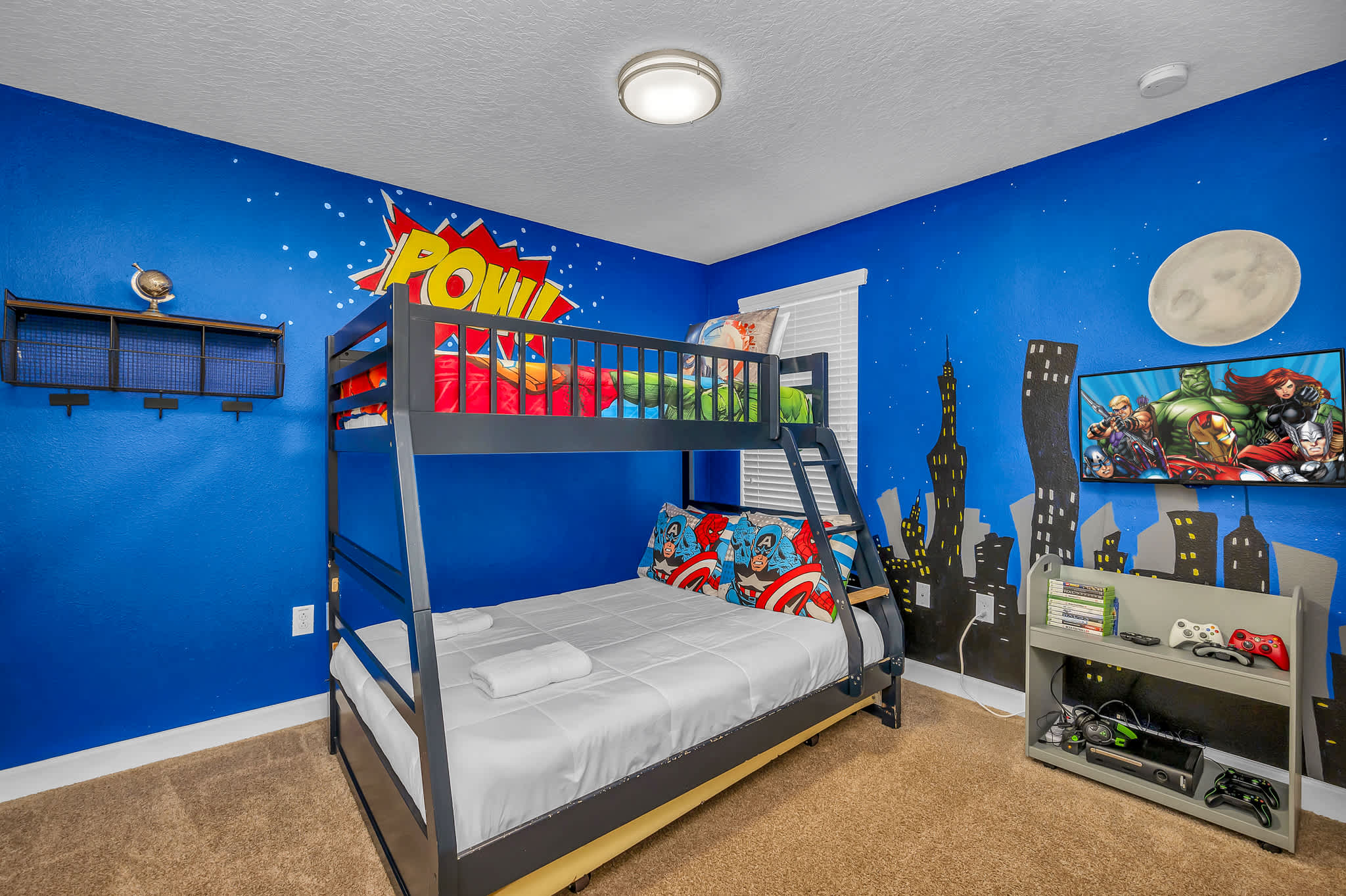 Heated Pool, Free Waterpark and Lazy River!