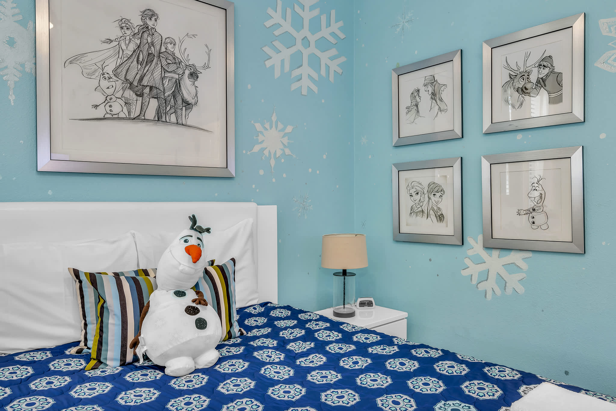 Heated Pool, Free Waterpark and Lazy River!