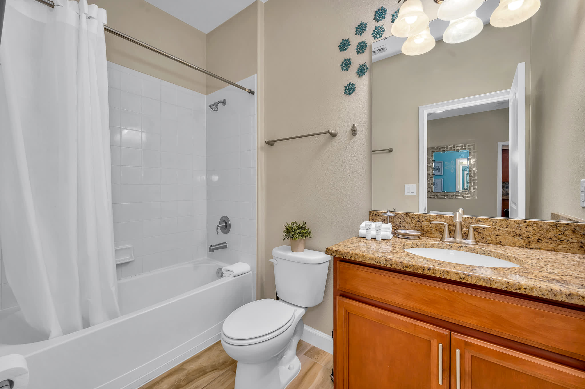 Heated Pool, Free Waterpark and Lazy River!