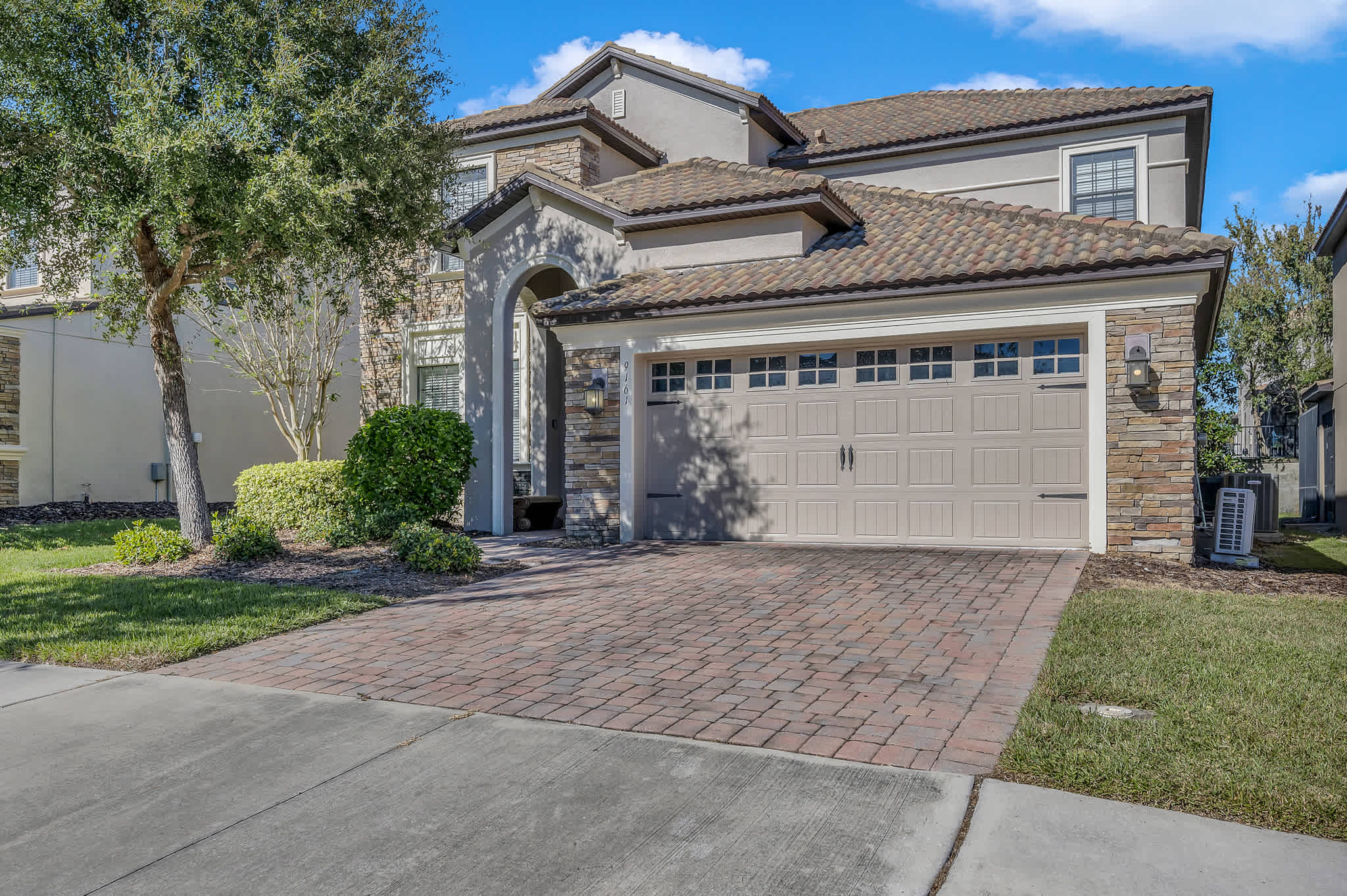 Heated Pool, Free Waterpark and Lazy River!