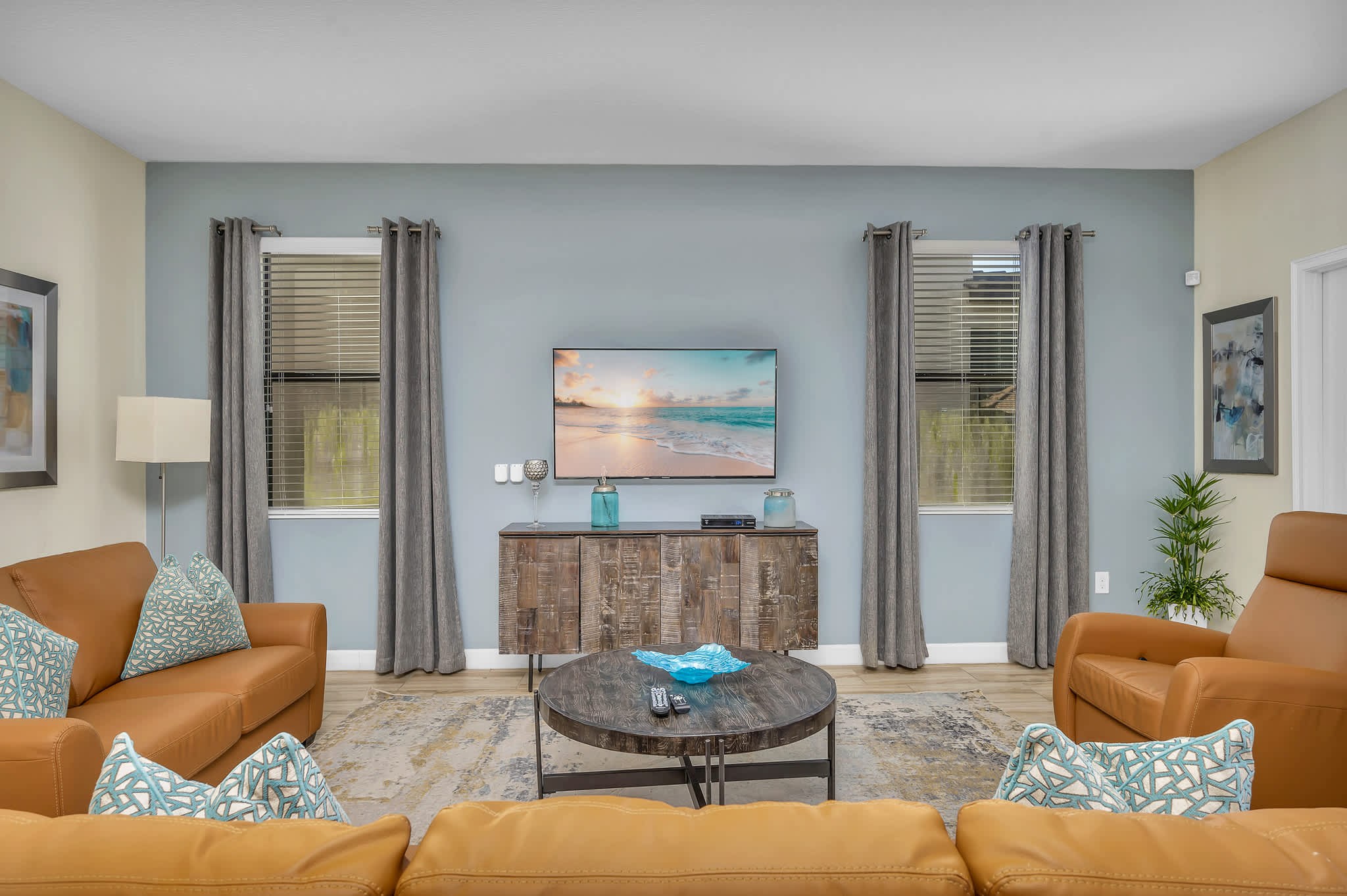 Heated Pool, Free Waterpark and Lazy River!