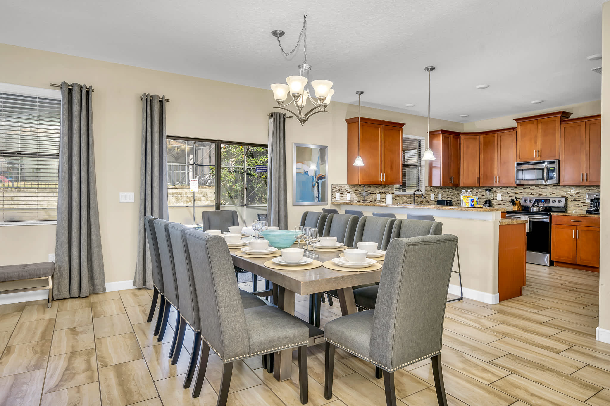 Heated Pool, Free Waterpark and Lazy River!