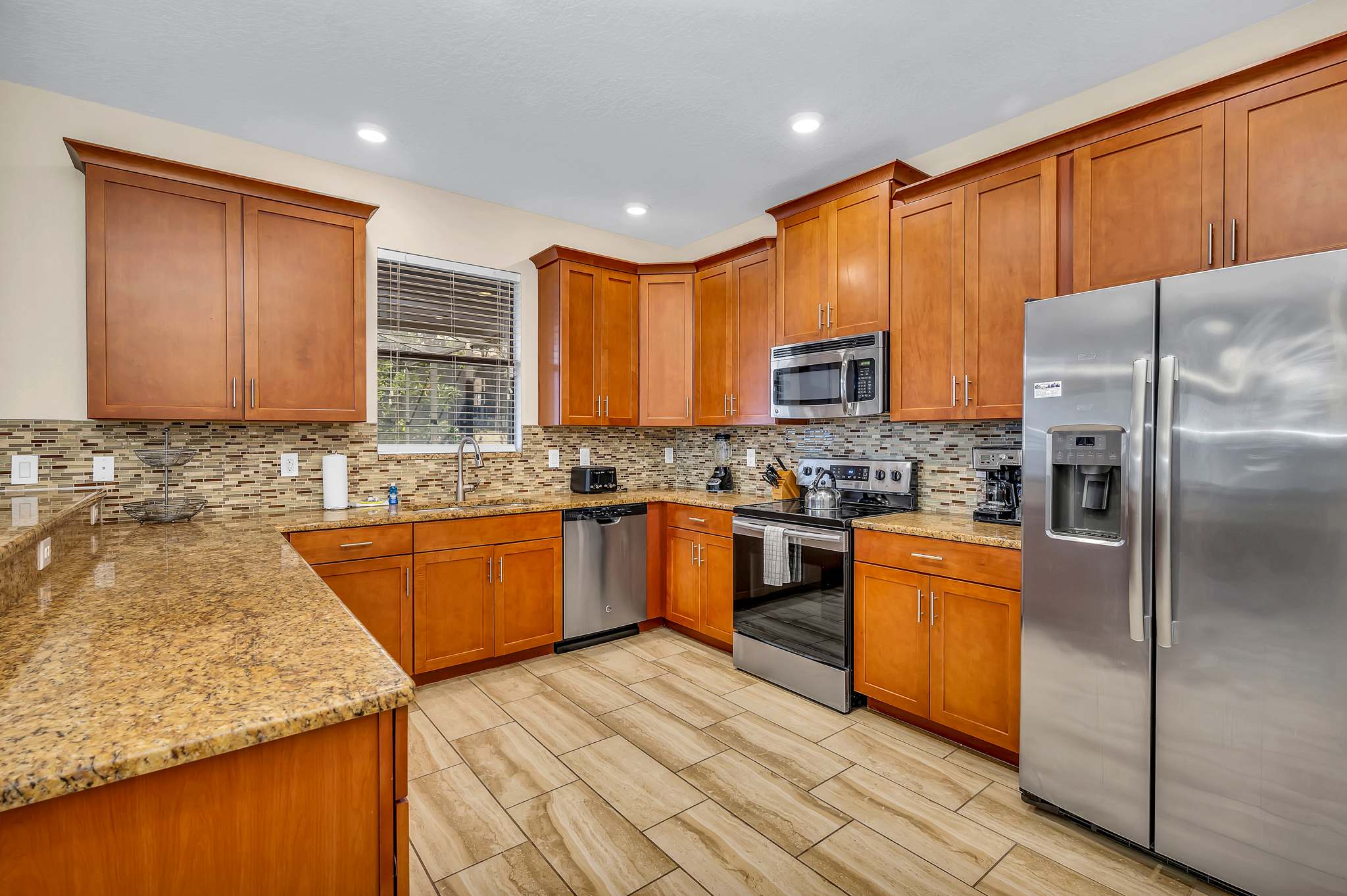 Heated Pool, Free Waterpark and Lazy River!