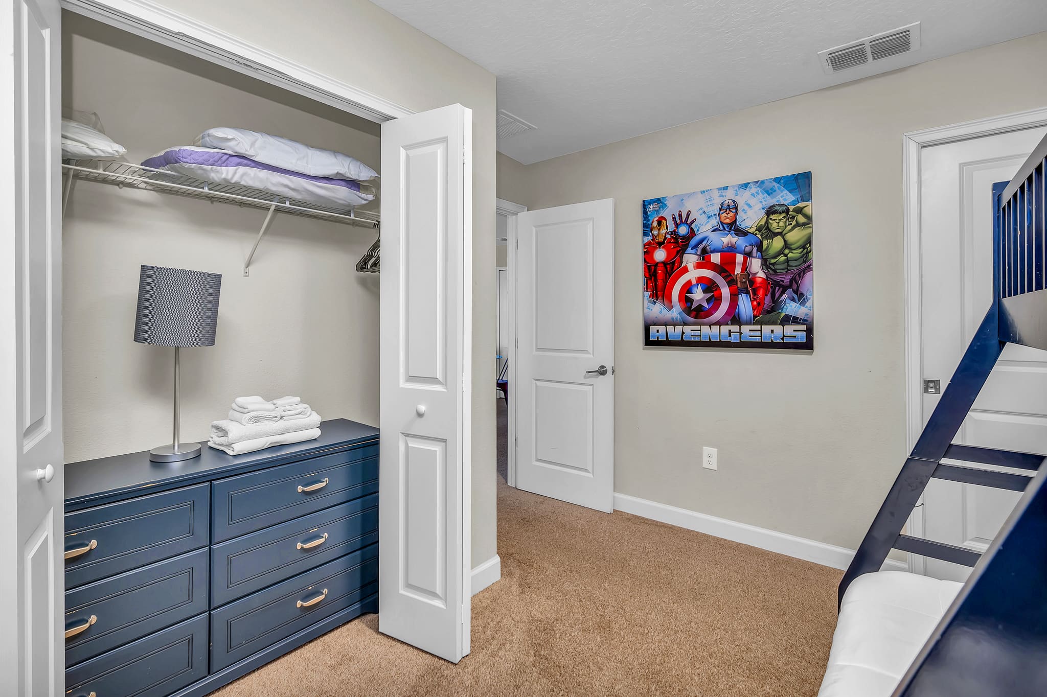 Heated Pool, Free Waterpark and Lazy River!