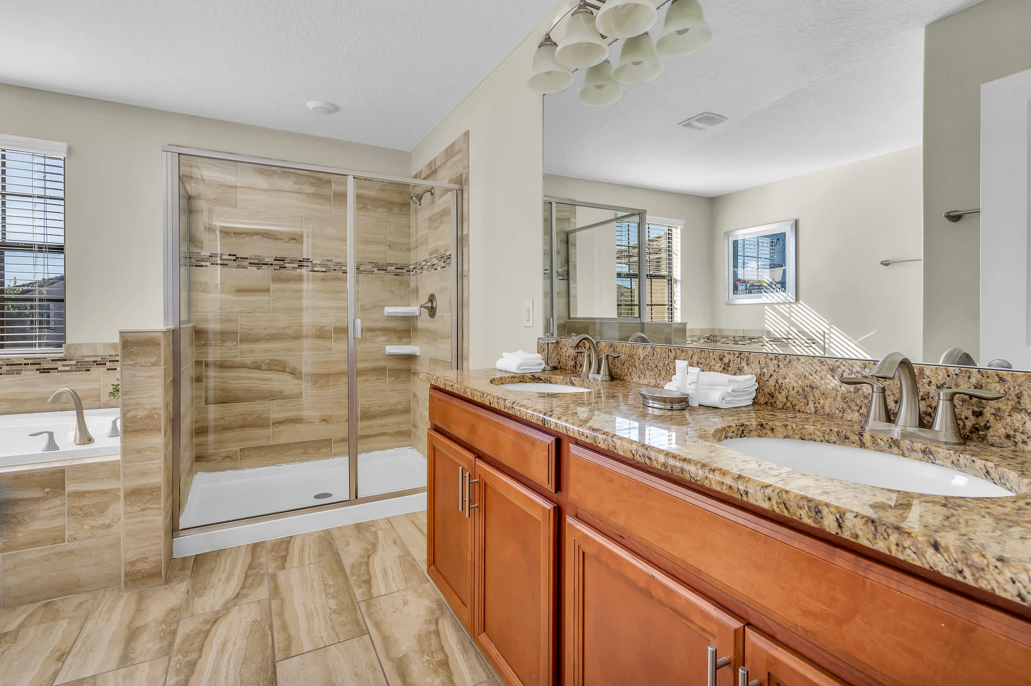 Heated Pool, Free Waterpark and Lazy River!