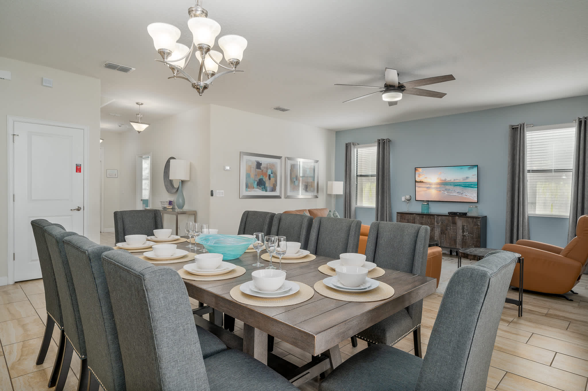 Heated Pool, Free Waterpark and Lazy River!