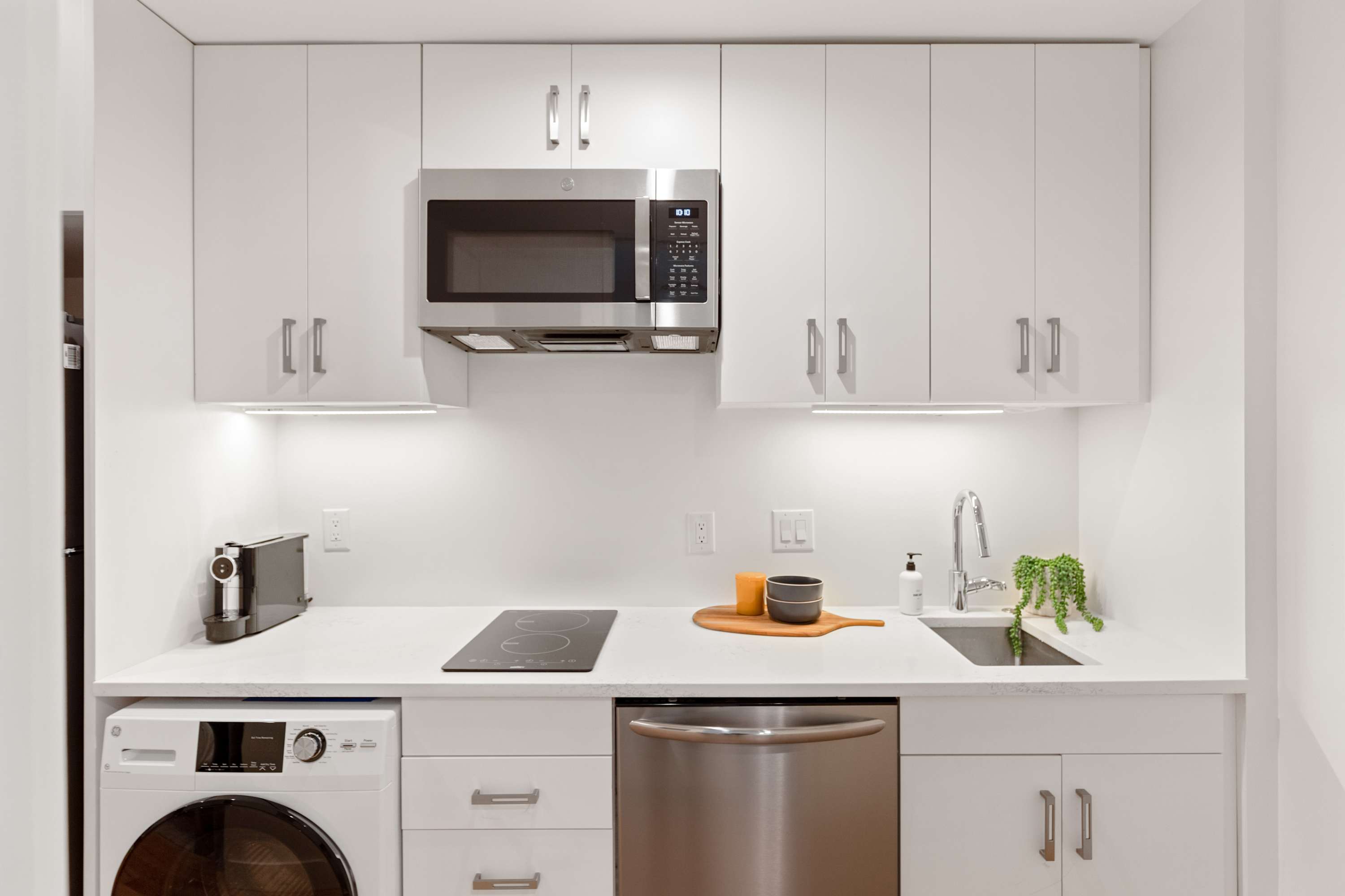 The Iris, Signature Suite 4