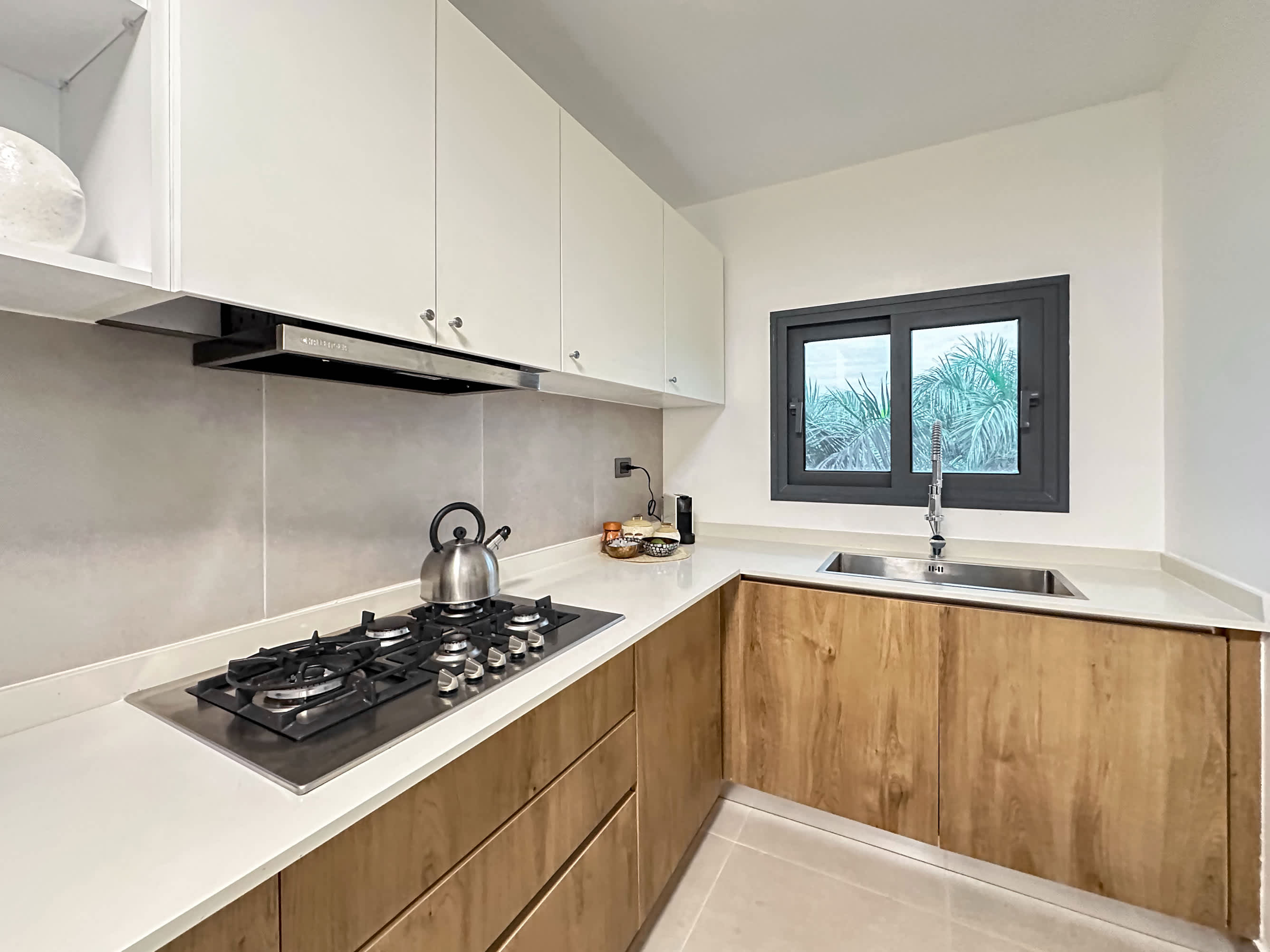 Gorgeous new beach apartment