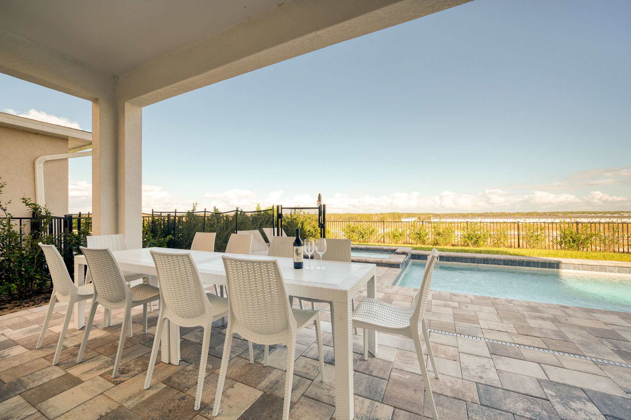 Luxury KOSHER Villa-w/ Heated Pool! + 12 MI to Disney!