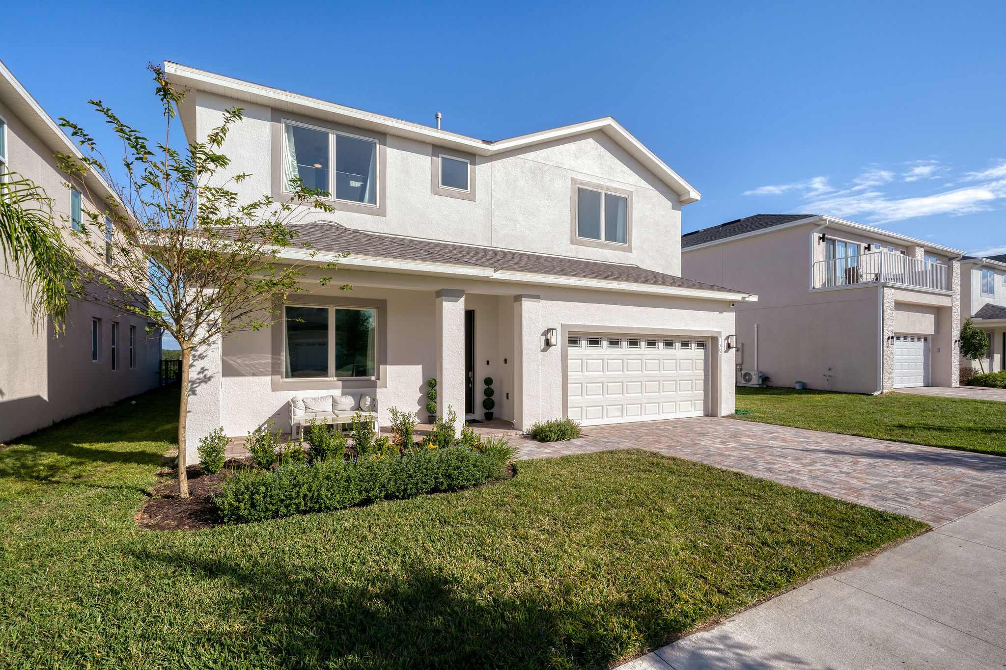 Luxury KOSHER Villa-w/ Heated Pool! + 12 MI to Disney!