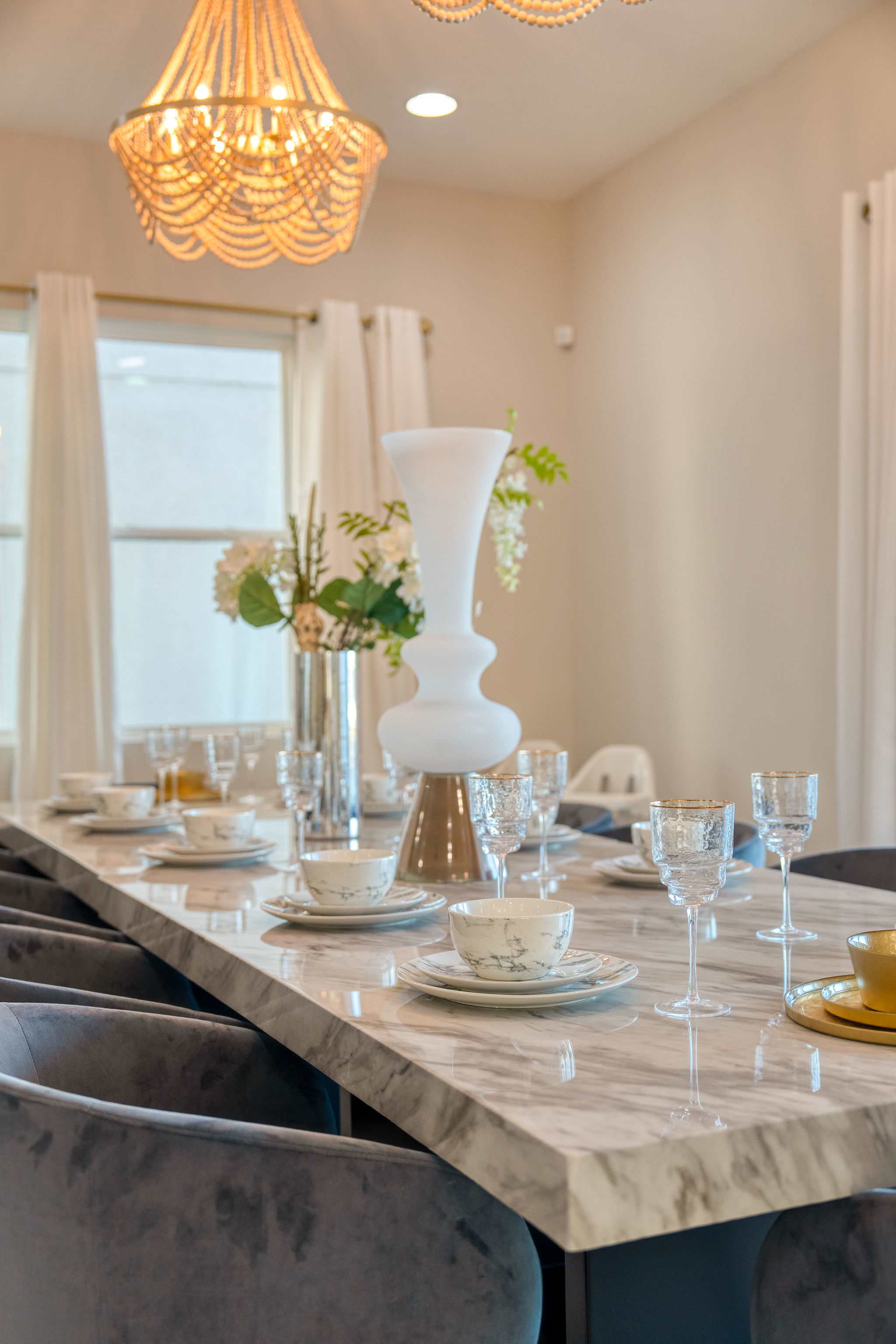 Luxury KOSHER Villa-w/ Heated Pool! + 12 MI to Disney!