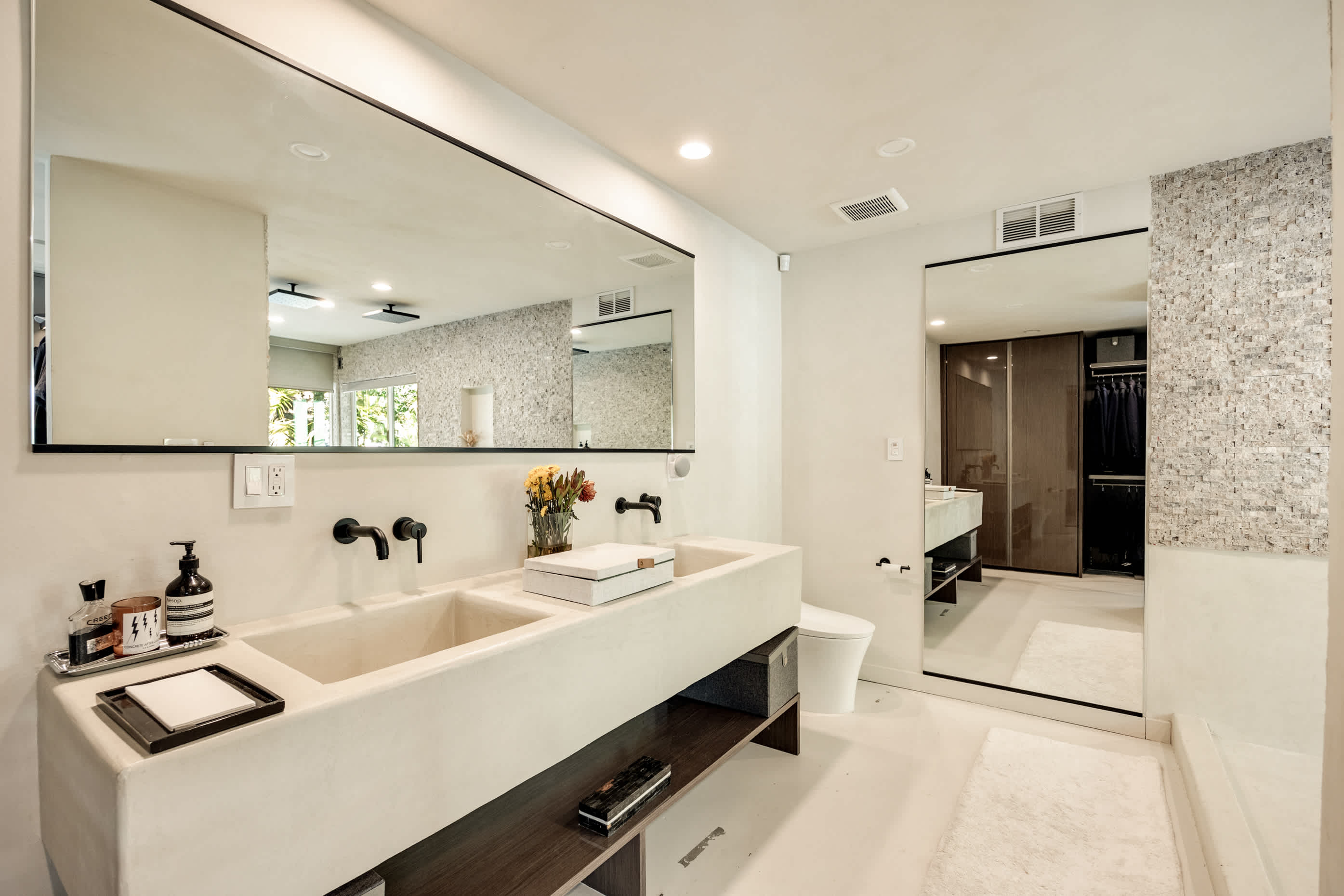 Euphoria by Stay Awhile Villas