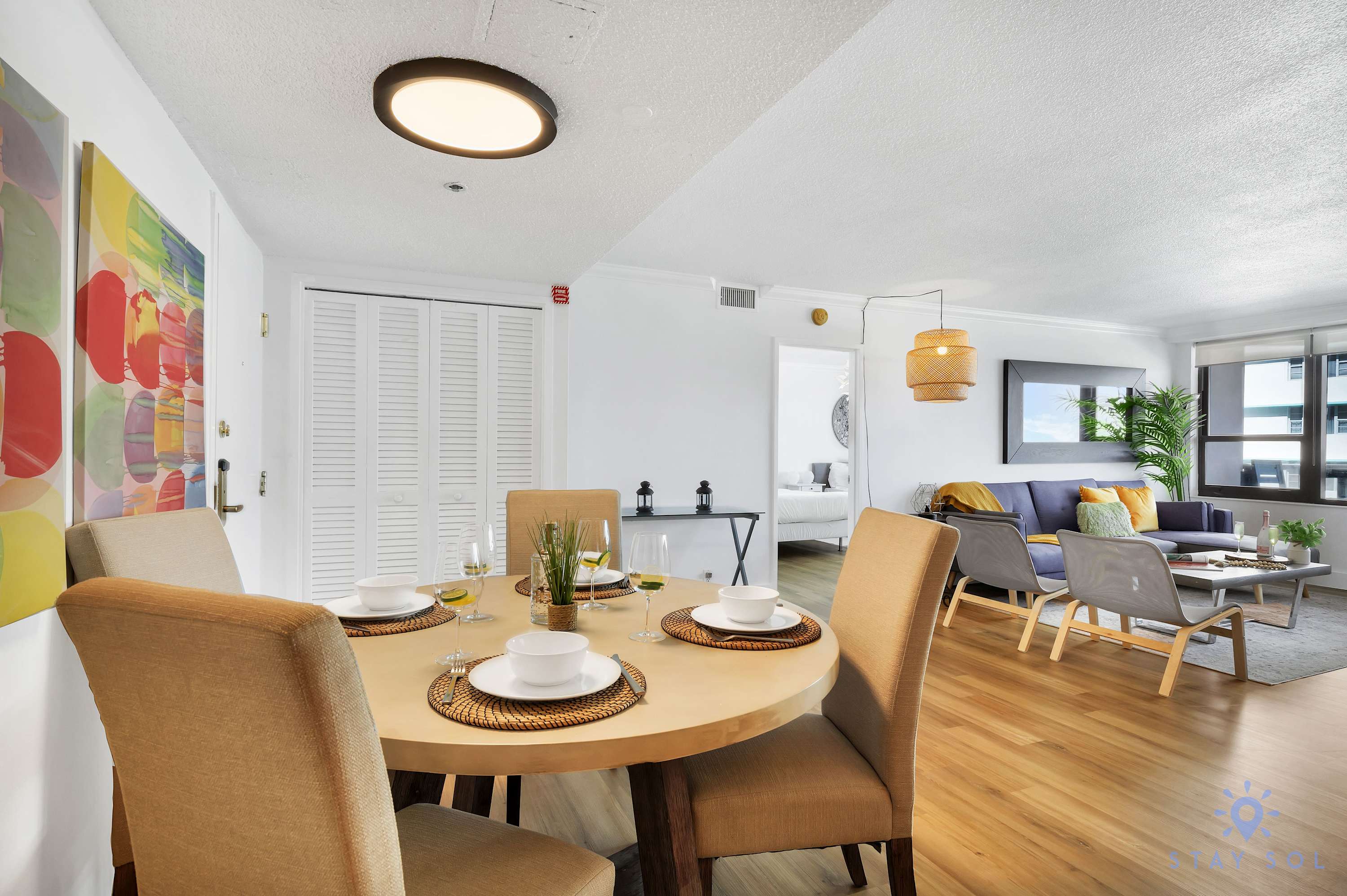 2BR Apartment Pool and Ocean View