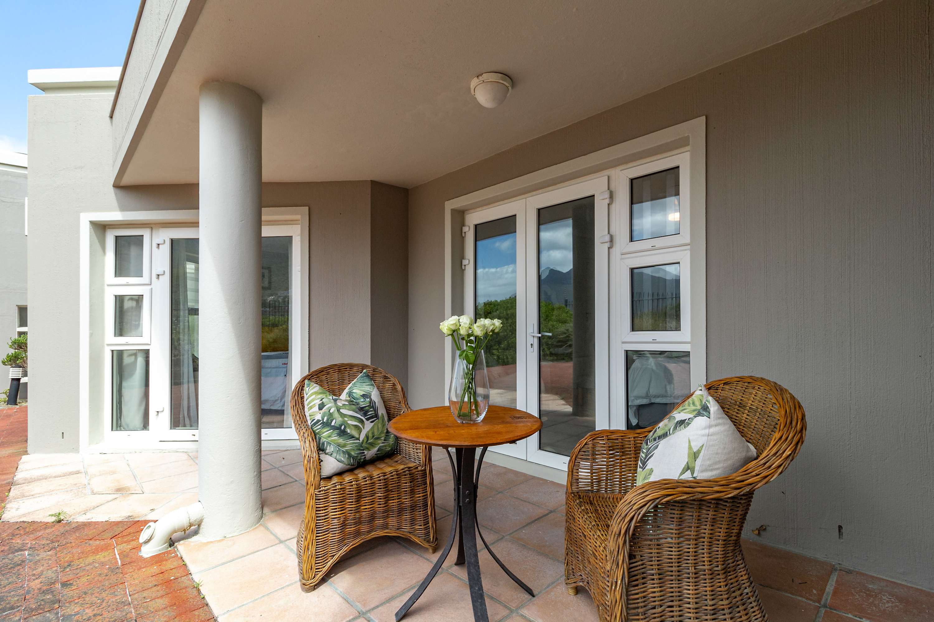 Beachfront Villa, SeaBreeze ,Hout Bay ,Cape Town , South Africa  - Picture 44