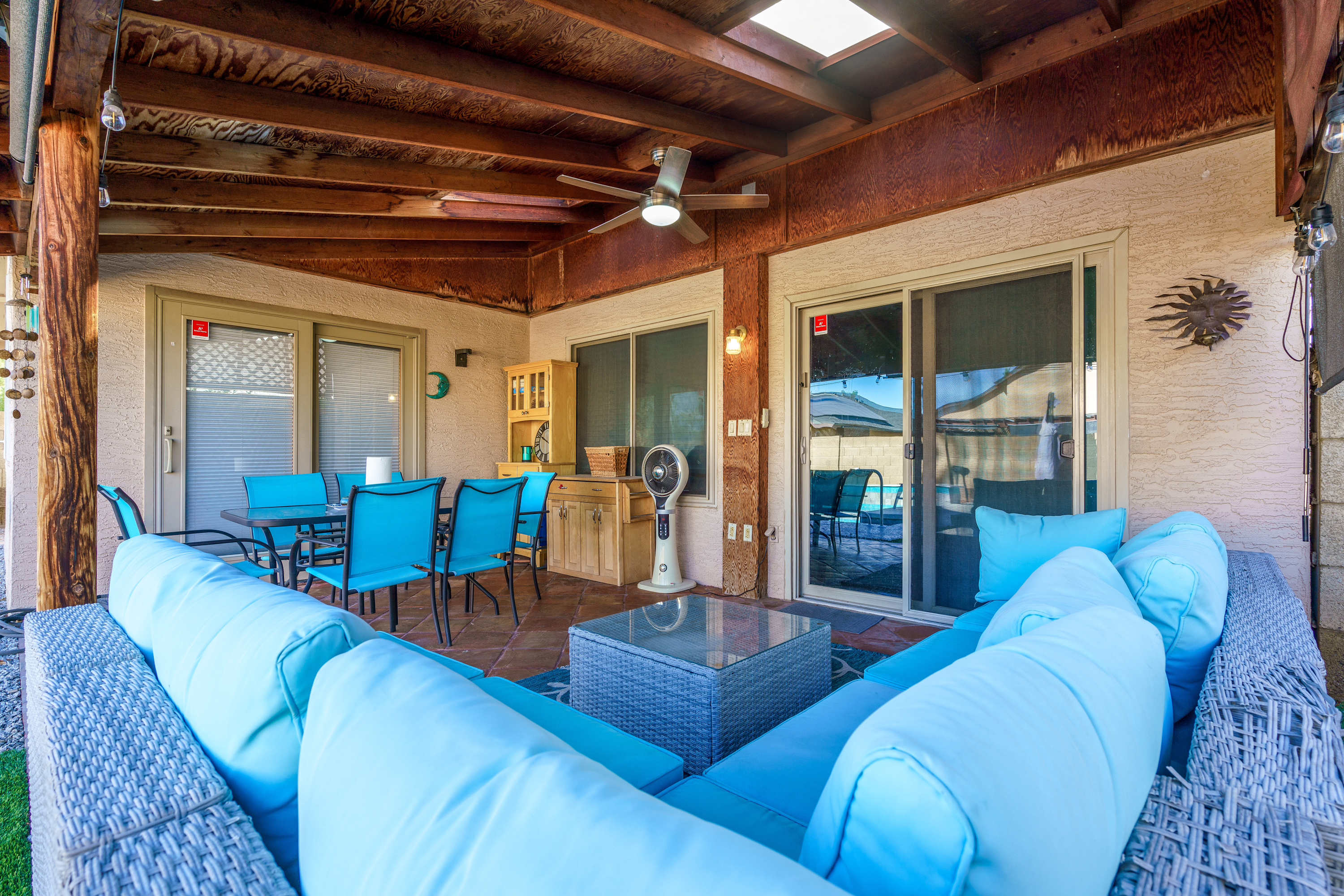Amazing Pool! Backyard Oasis! 3-Bedroom Getaway