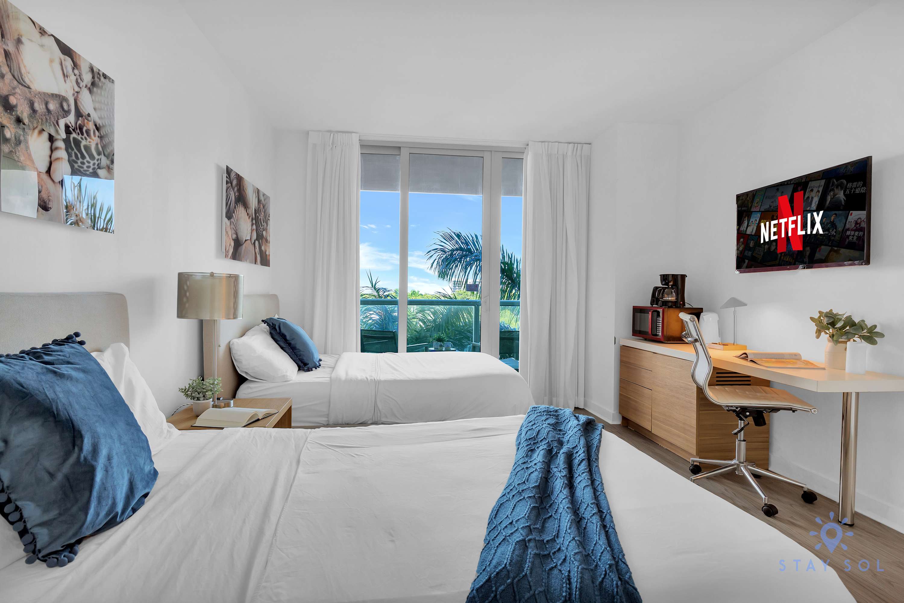Spectacular Studio, Amazing Amenities, Bay View — Hallandale Beach, FL — vacation rental