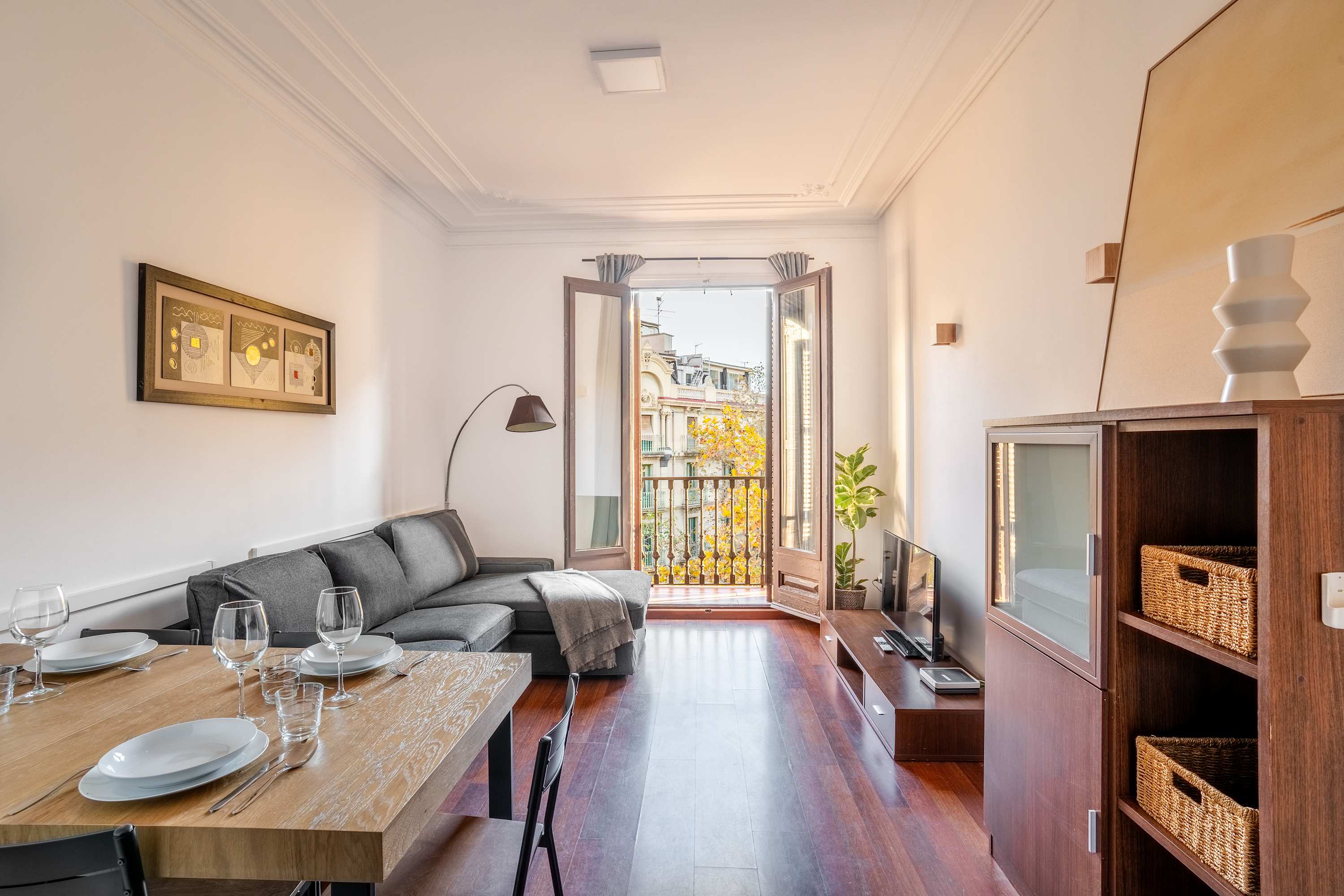 Ronda Sant Pere  Private City Center 3Bedroom Suite B — Barcelona, Catalunya — vacation rental