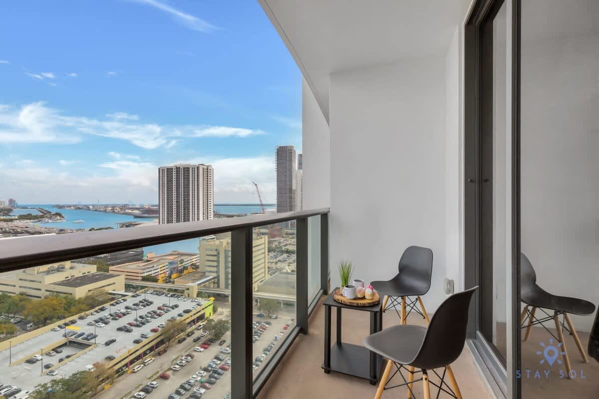 Modern Stylish 1BR Apartment