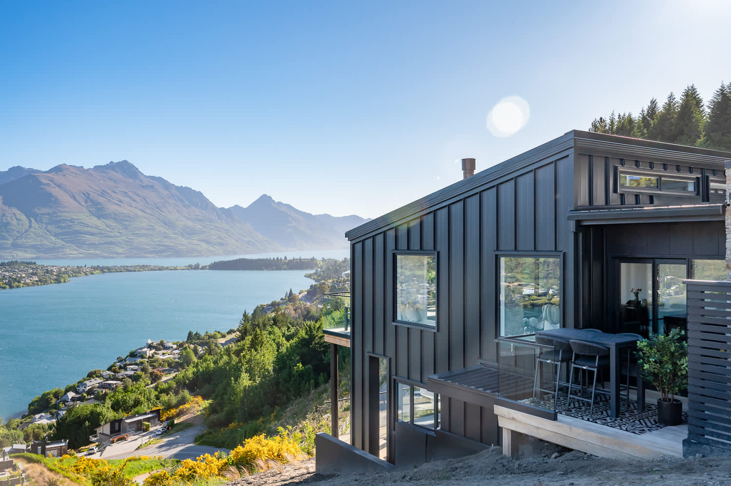 Queenstown luxury home booking