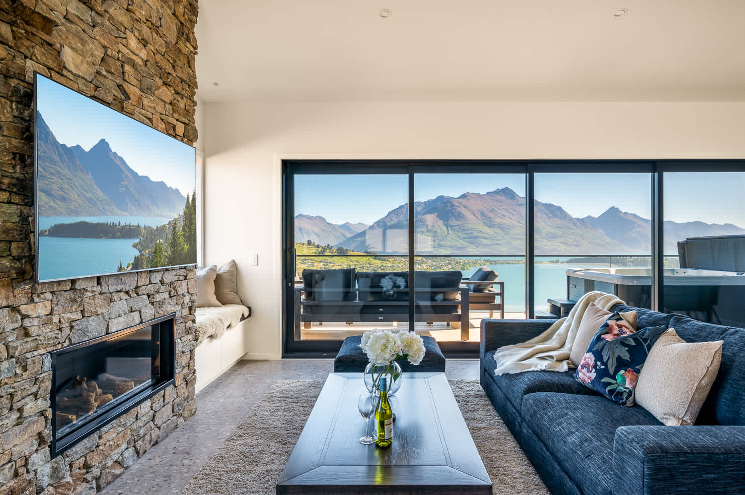 Queenstown luxury home booking
