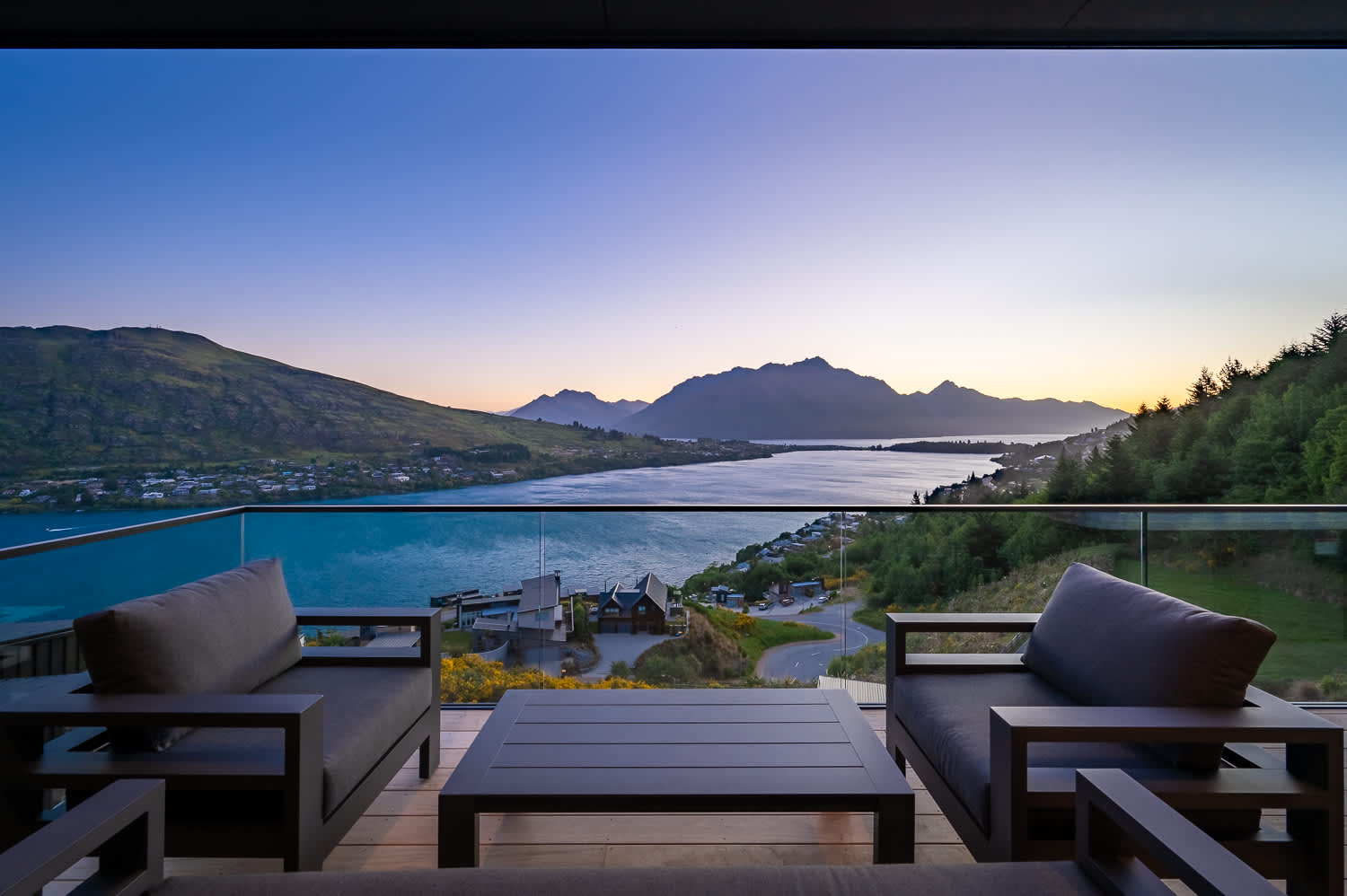 Queenstown luxury home booking