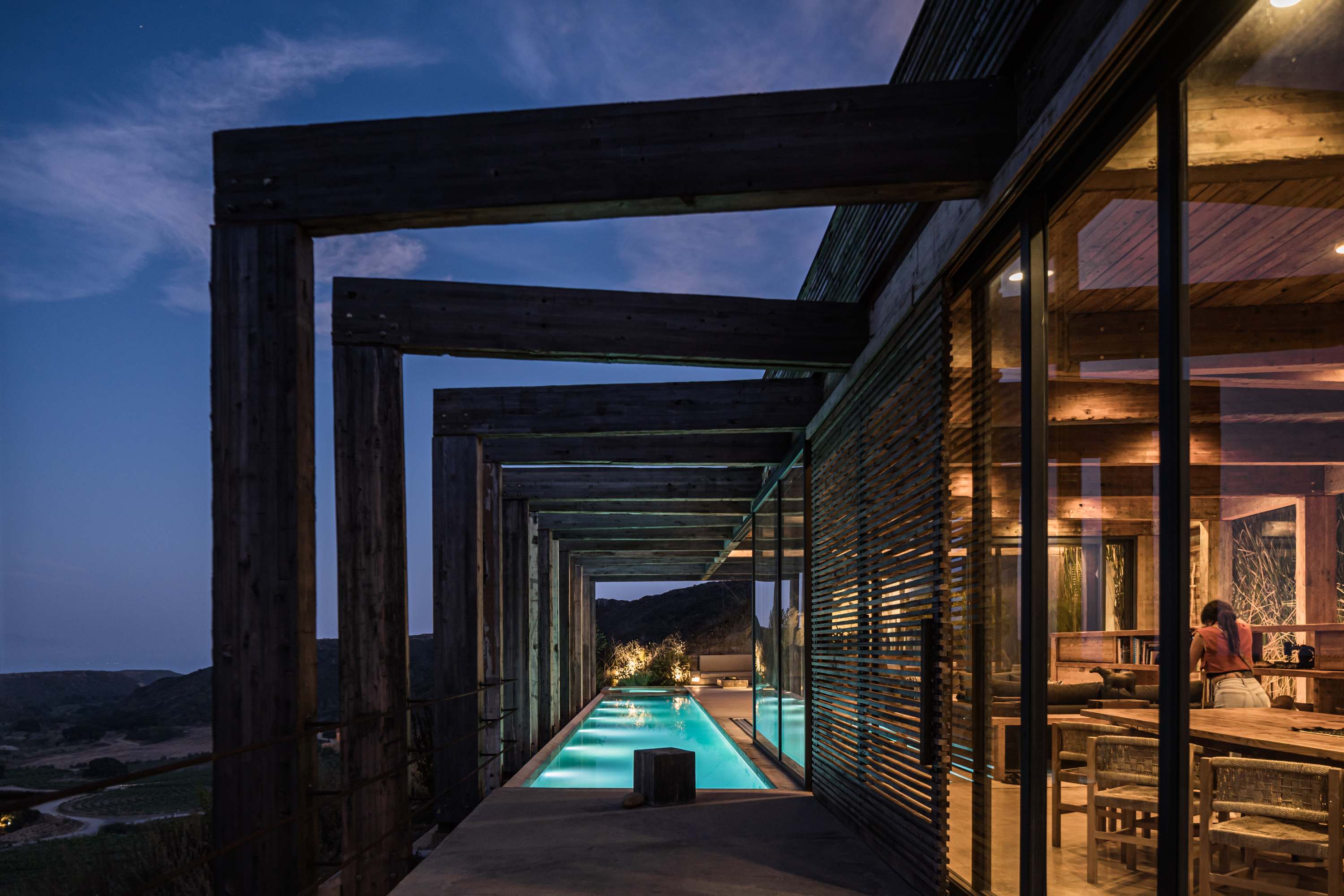 Casa UNO Cuatro Cuatros 26