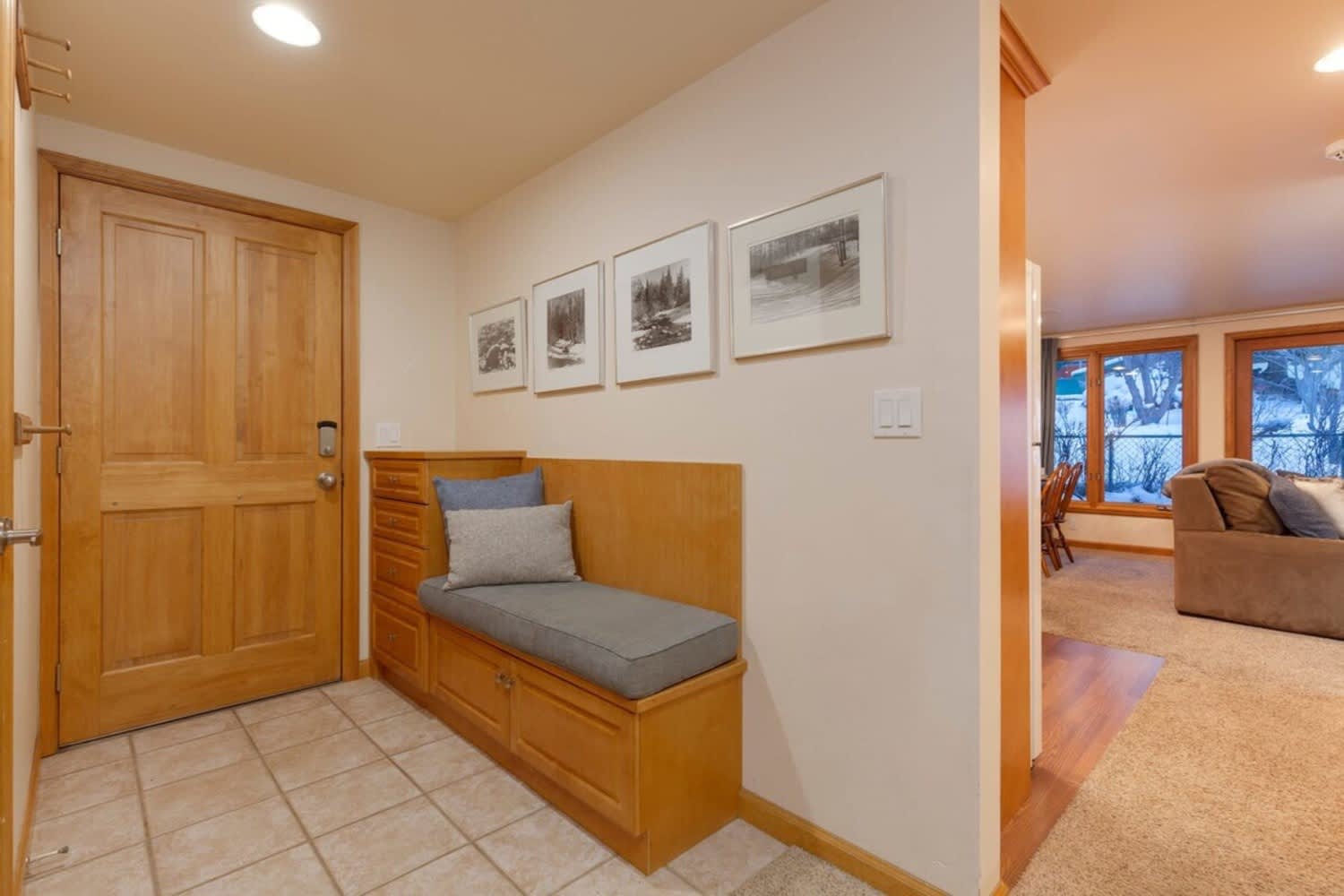 Comfort & Location - 2 BR, 2BA - Walk to Gondola! - Foto 16